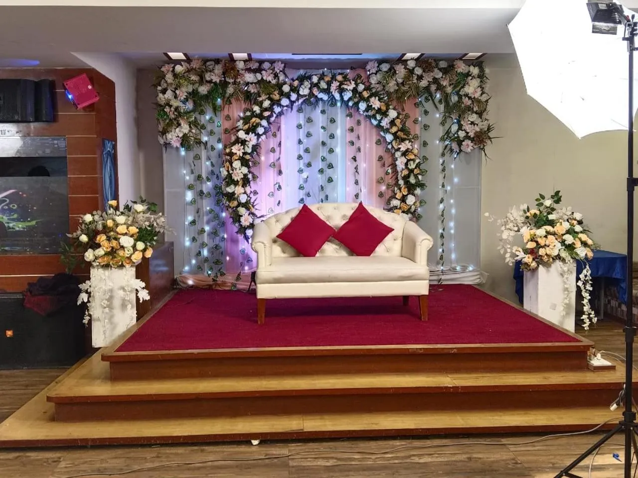 Banquet/Function facilities, Bed in Hotel Highway Greens Near VR Punjab Mall Airport Road Mohali Chandigarh