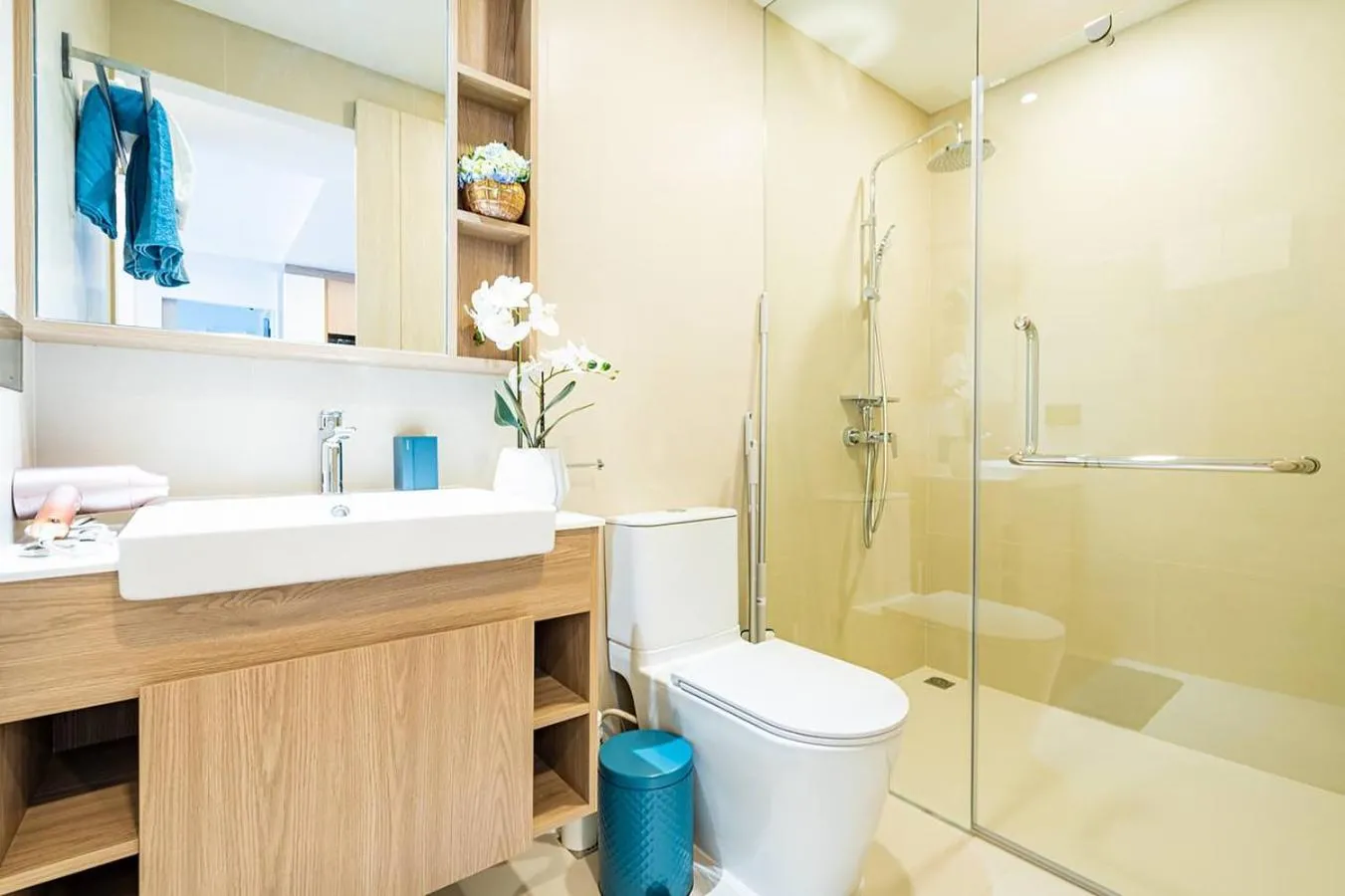 Shower in Laguna Skypark by My Home Phuket