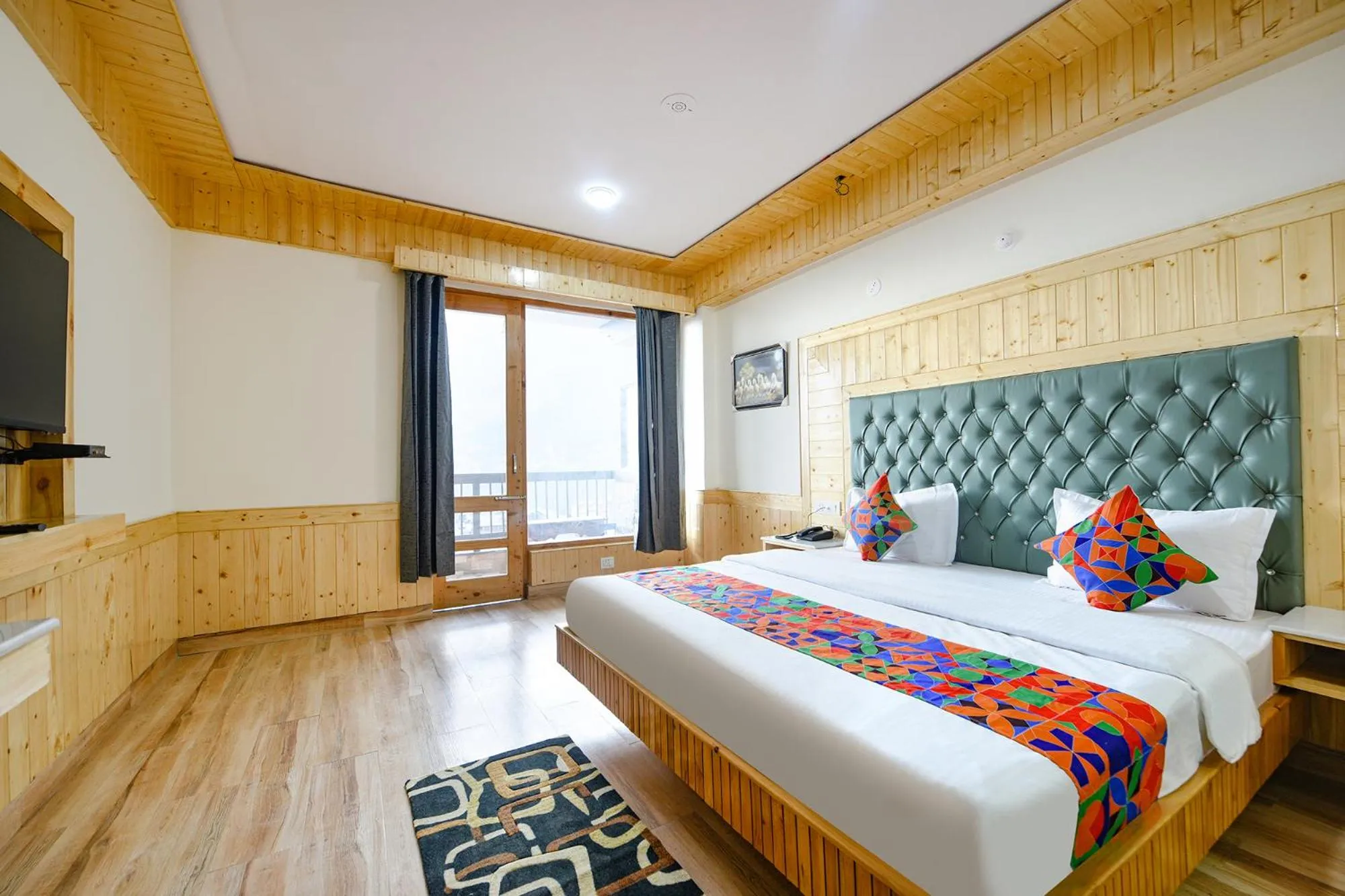 Bed in FabHotel Rigzin Nest Cottage