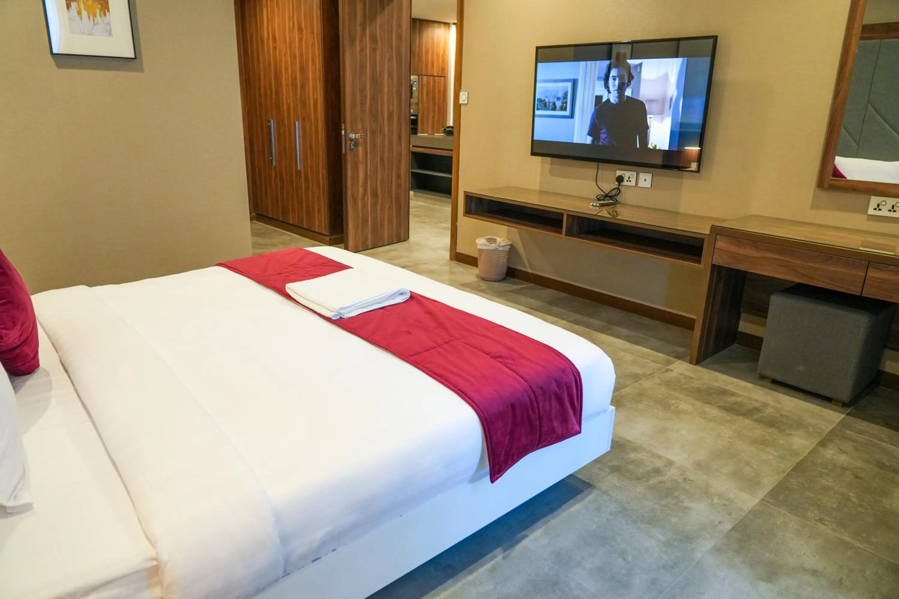 Bed in Modern Heights