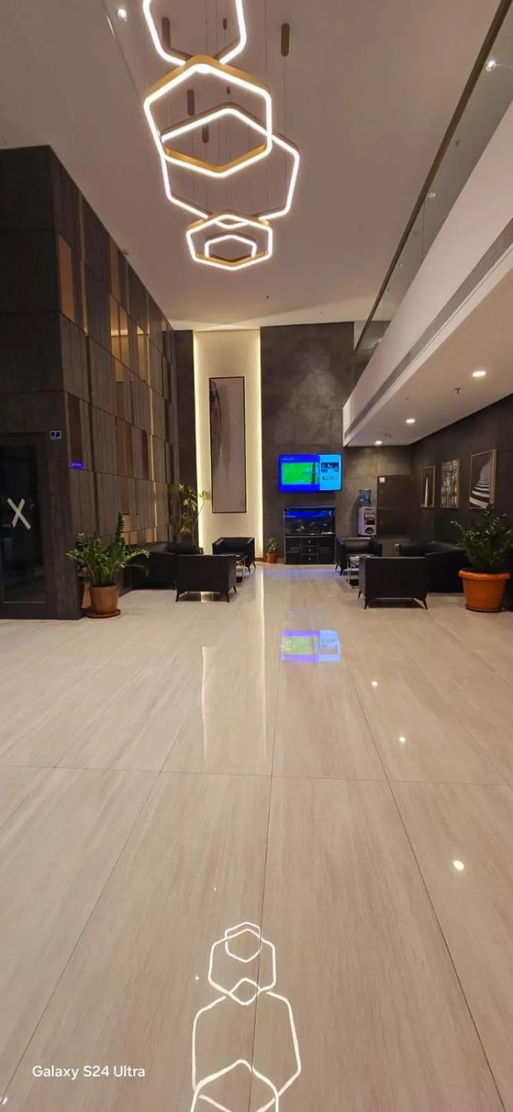 Property building in Modern Heights