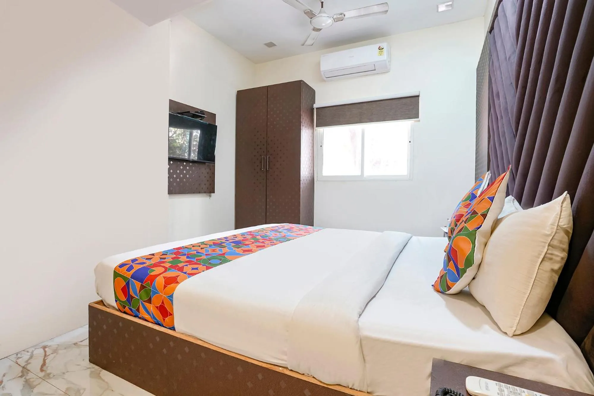 Bed in FabHotel Occazia Paradise