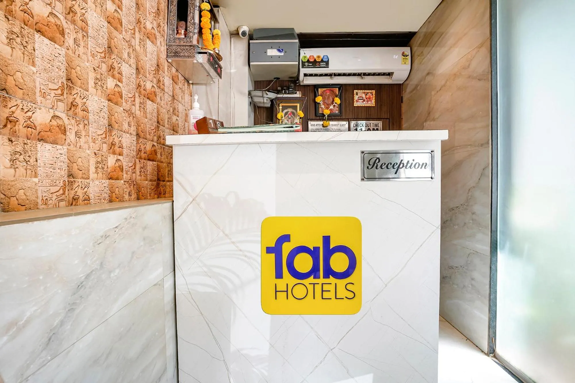 Lobby or reception in FabHotel Occazia Paradise