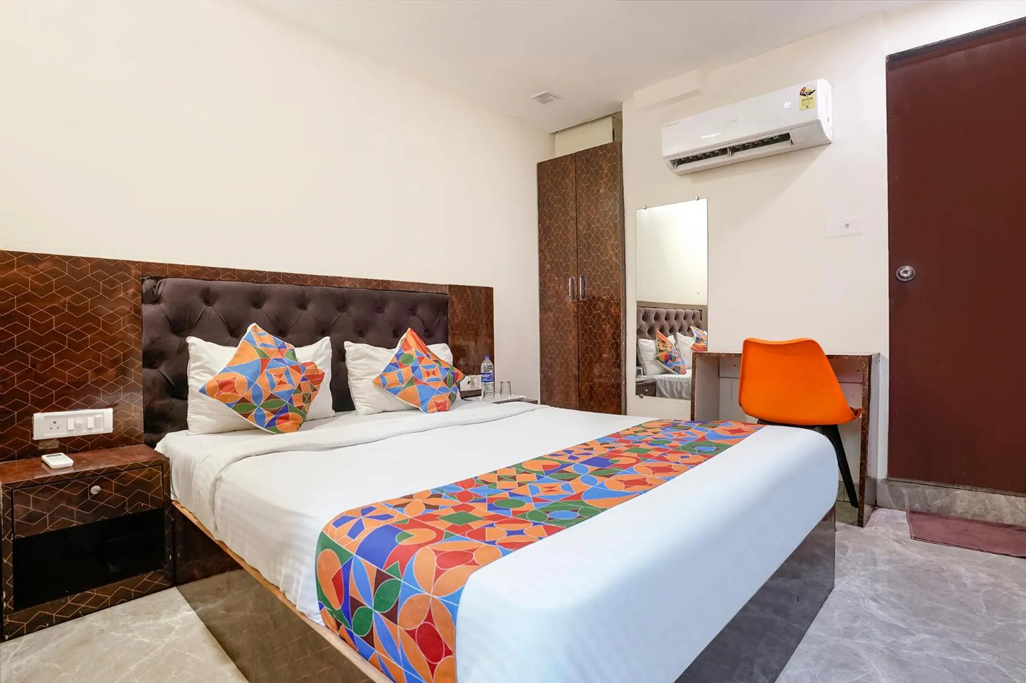 Bed in FabHotel Occazia Paradise