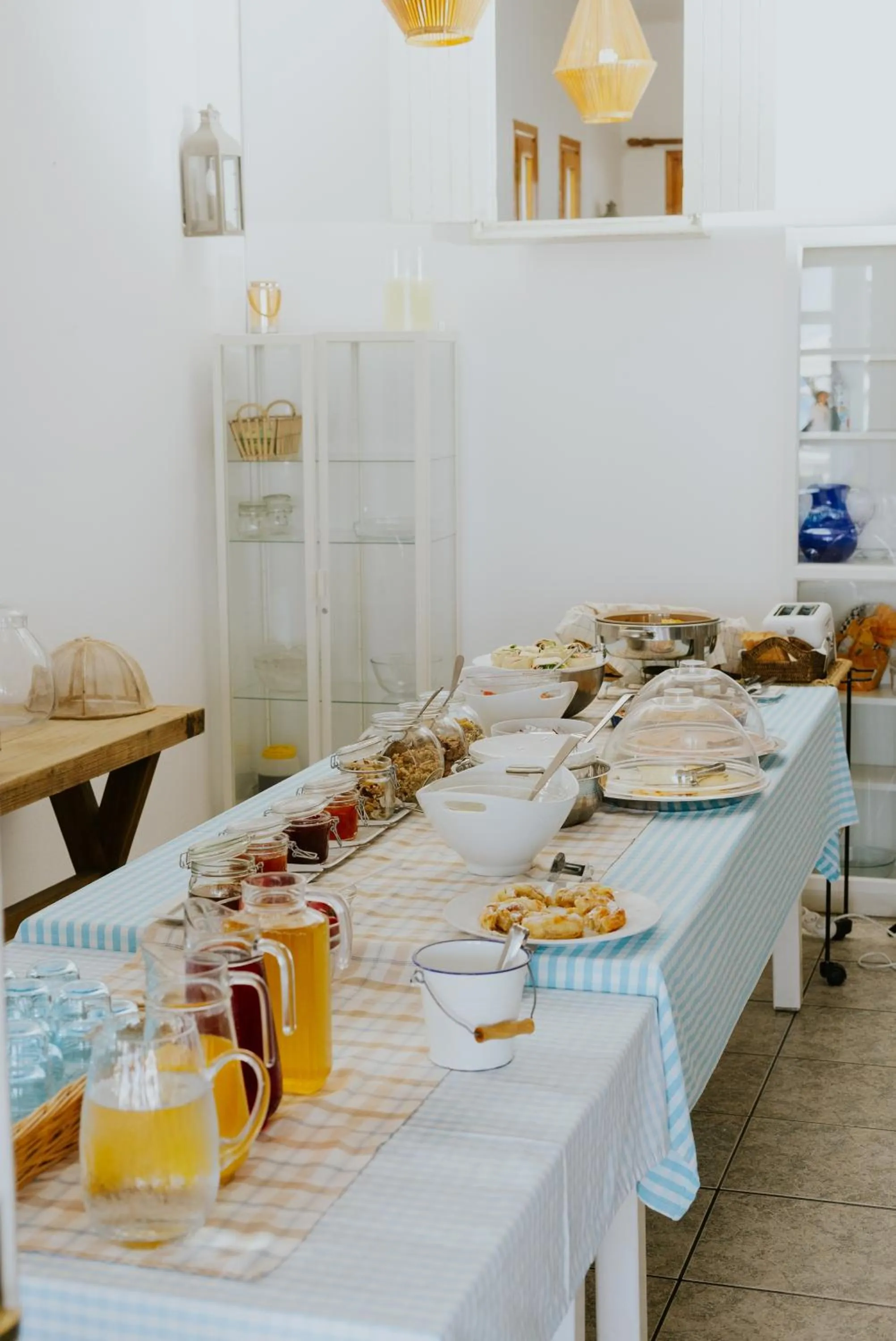 Food and drinks in Xenios Zeus