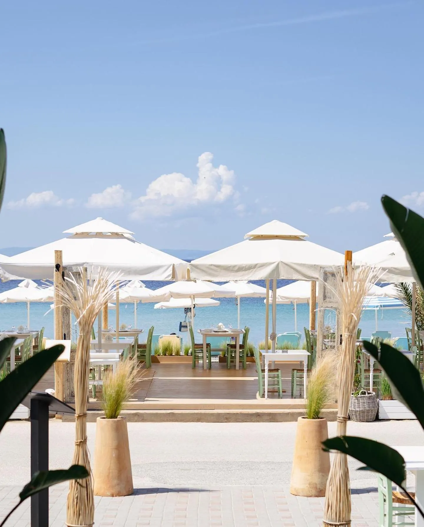 Restaurant/places to eat in Xenios Zeus