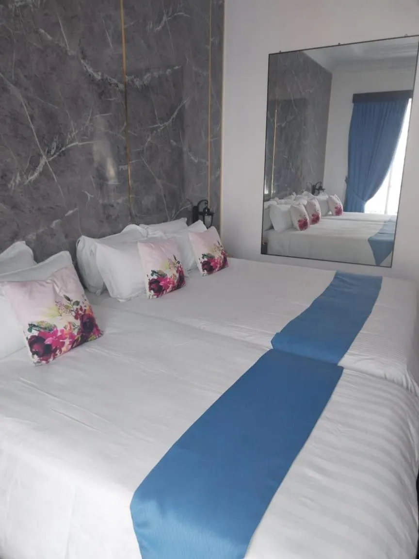 Bed in BERUNTUNG KE BARI RESORT @ PANTAI PENARIK