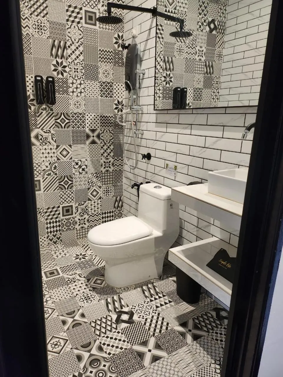 Bathroom in BERUNTUNG KE BARI RESORT @ PANTAI PENARIK