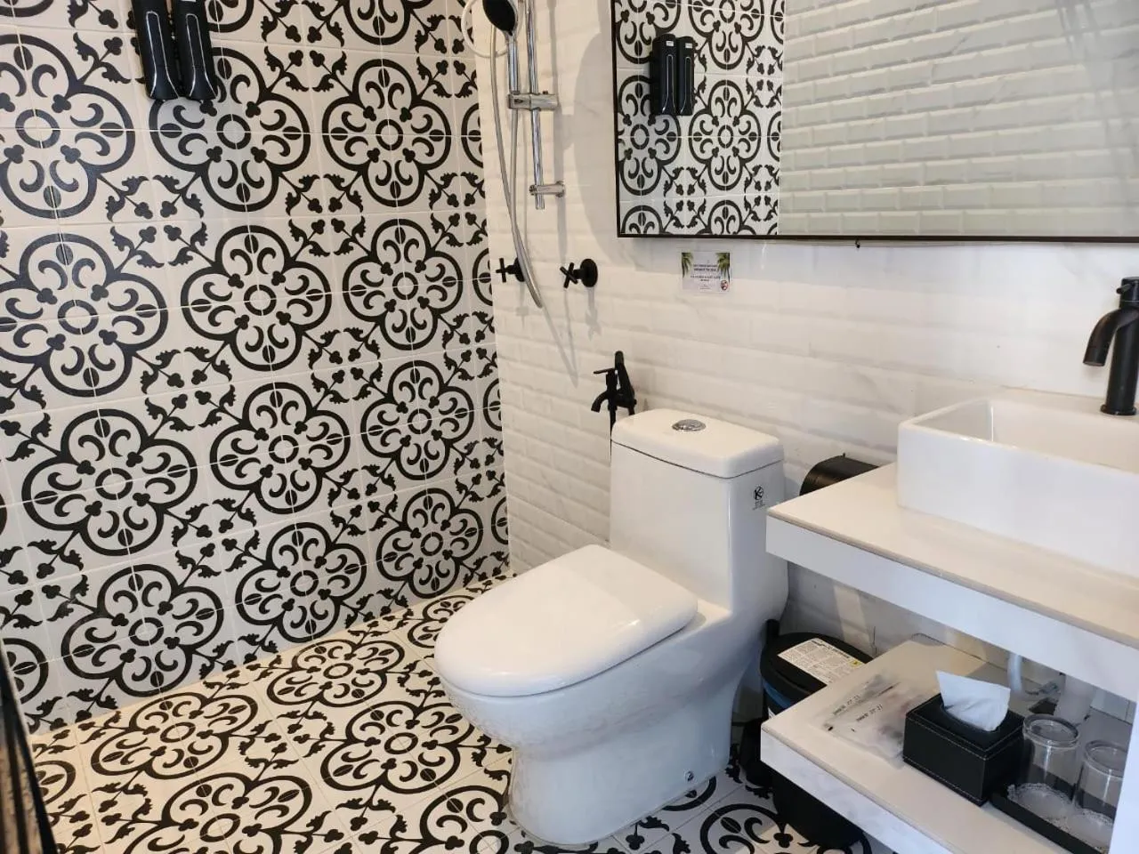 Bathroom in BERUNTUNG KE BARI RESORT @ PANTAI PENARIK