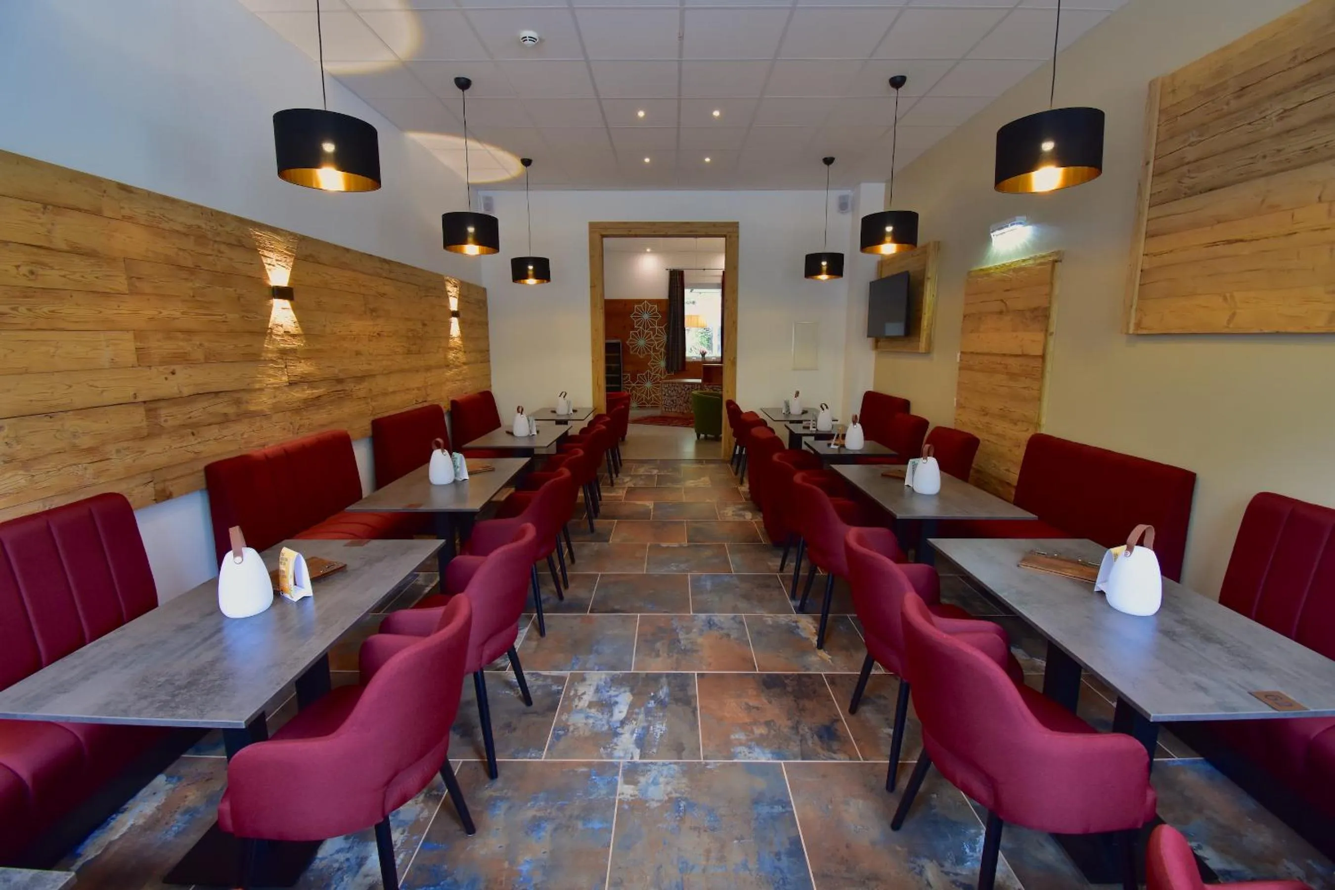 Lounge or bar in Sporthotel Zederhaus im Lungau