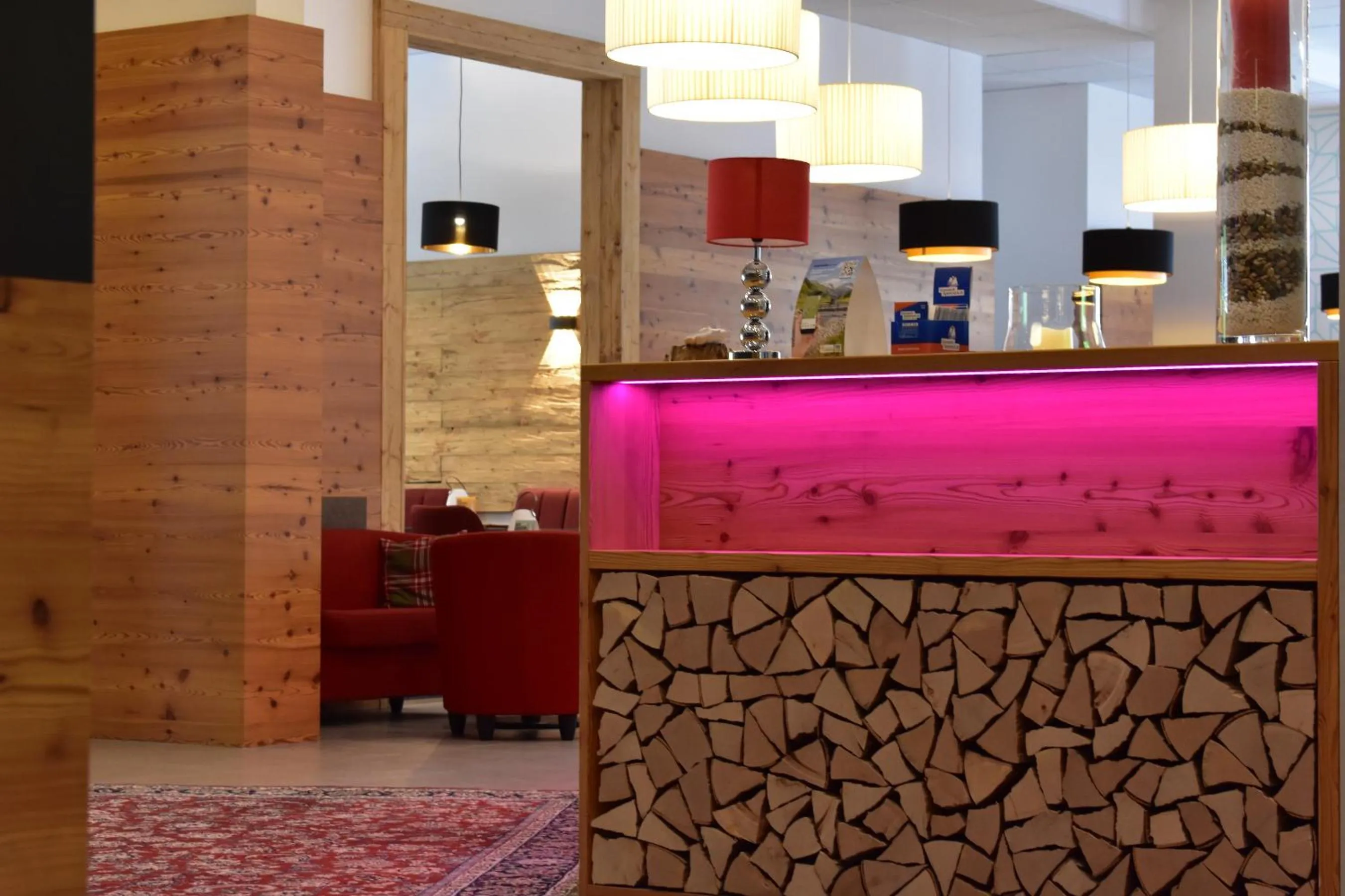 Lobby or reception in Sporthotel Zederhaus im Lungau