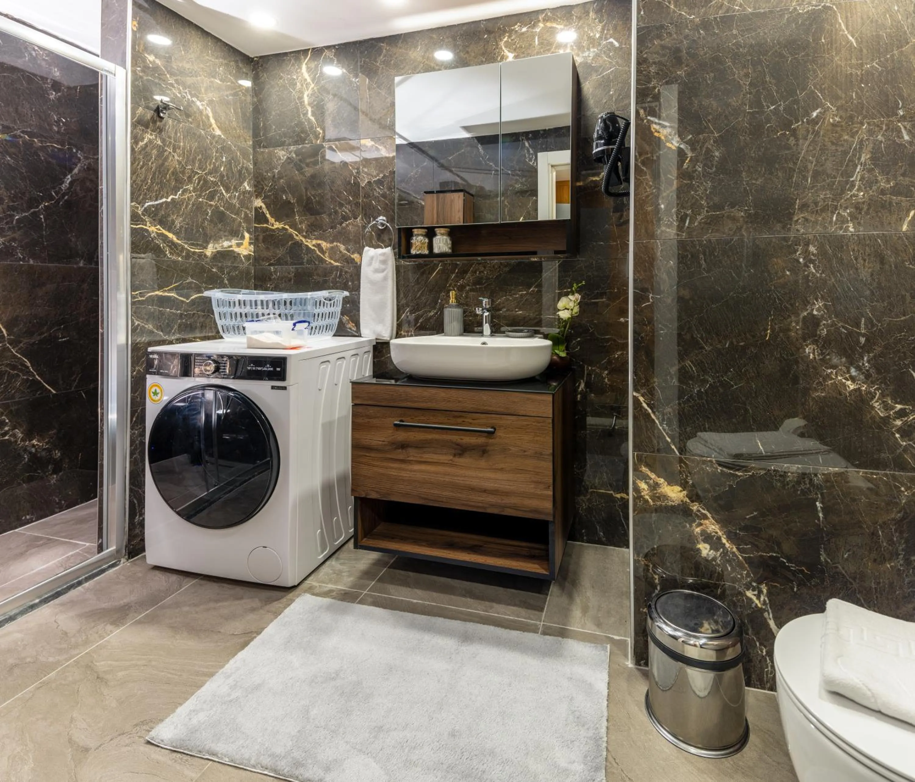 Toilet in Baymari Suites Design Florya