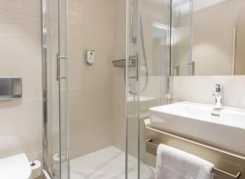 Shower in Hotel Kapuzinerhof