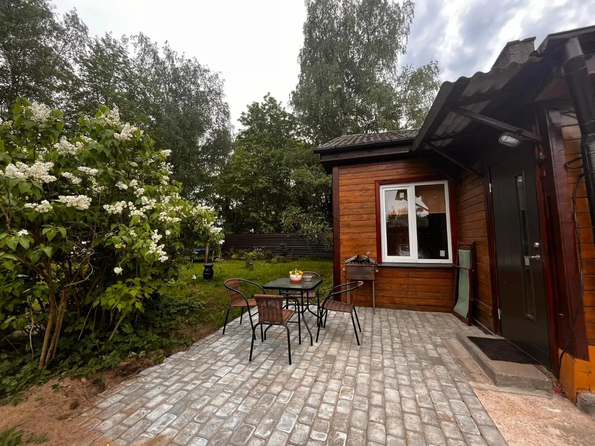 Facade/entrance in Unique Mailo cottage Facade/entrance in Unique Mailo cottage