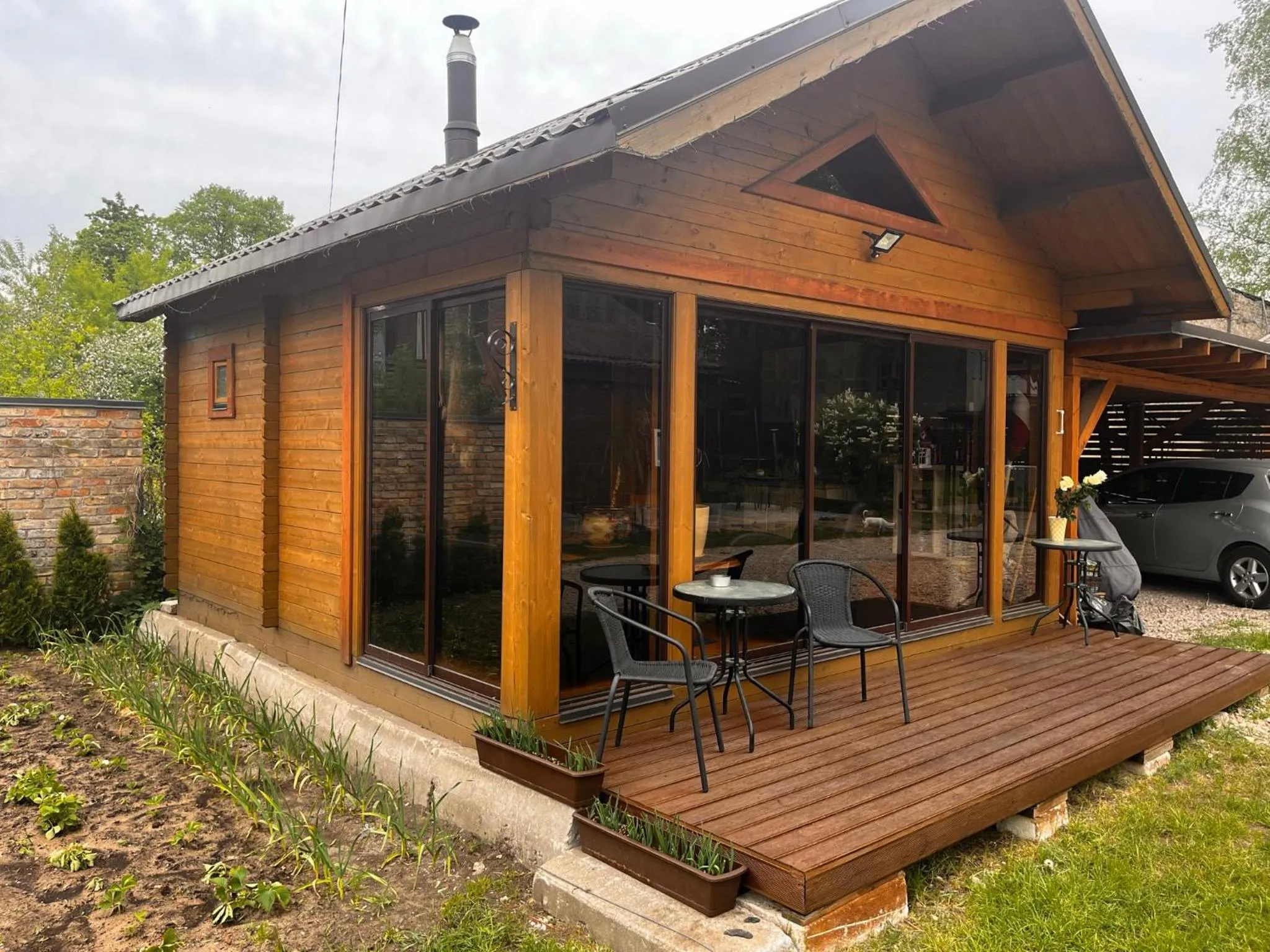 Garden in Unique Mailo cottage