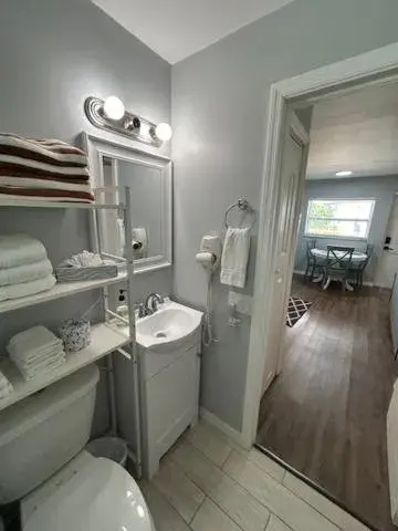 Matlacha on Shoreview Matlacha on Shoreview