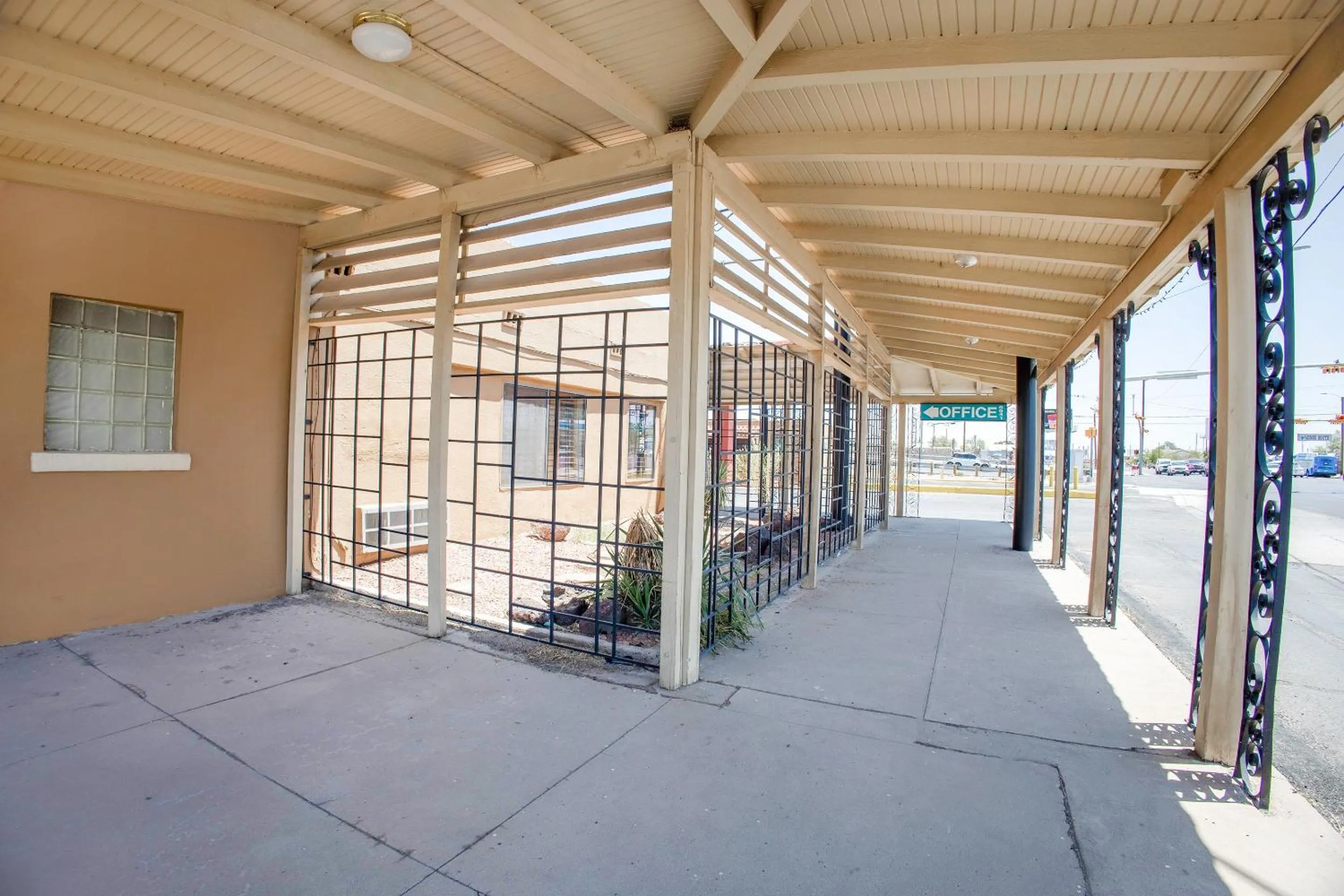 Facade/entrance in Sands Motel By OYO El Paso near Airport