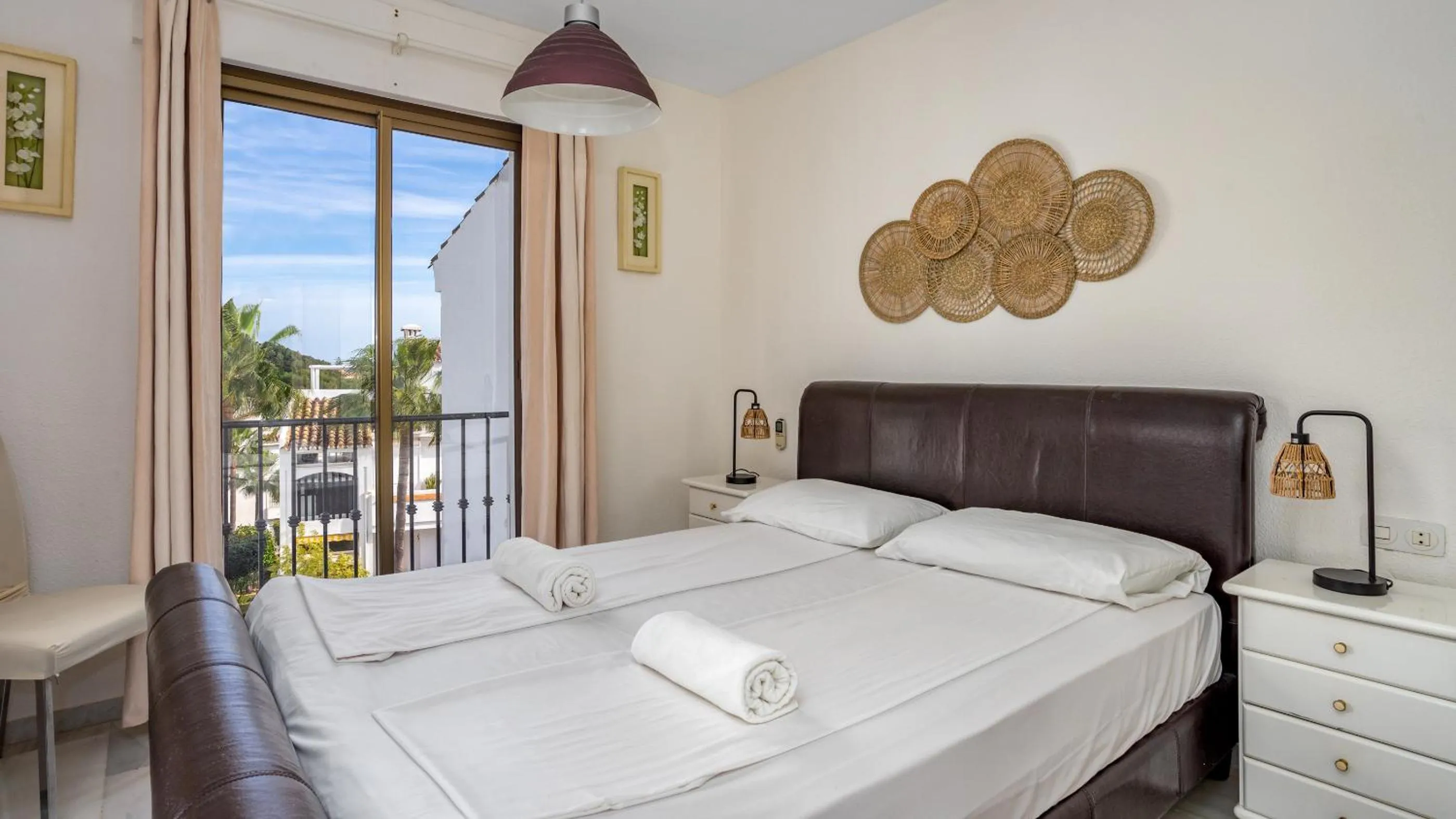 Other, Bed in Riviera apt with pool by Costarentals - Ref 82