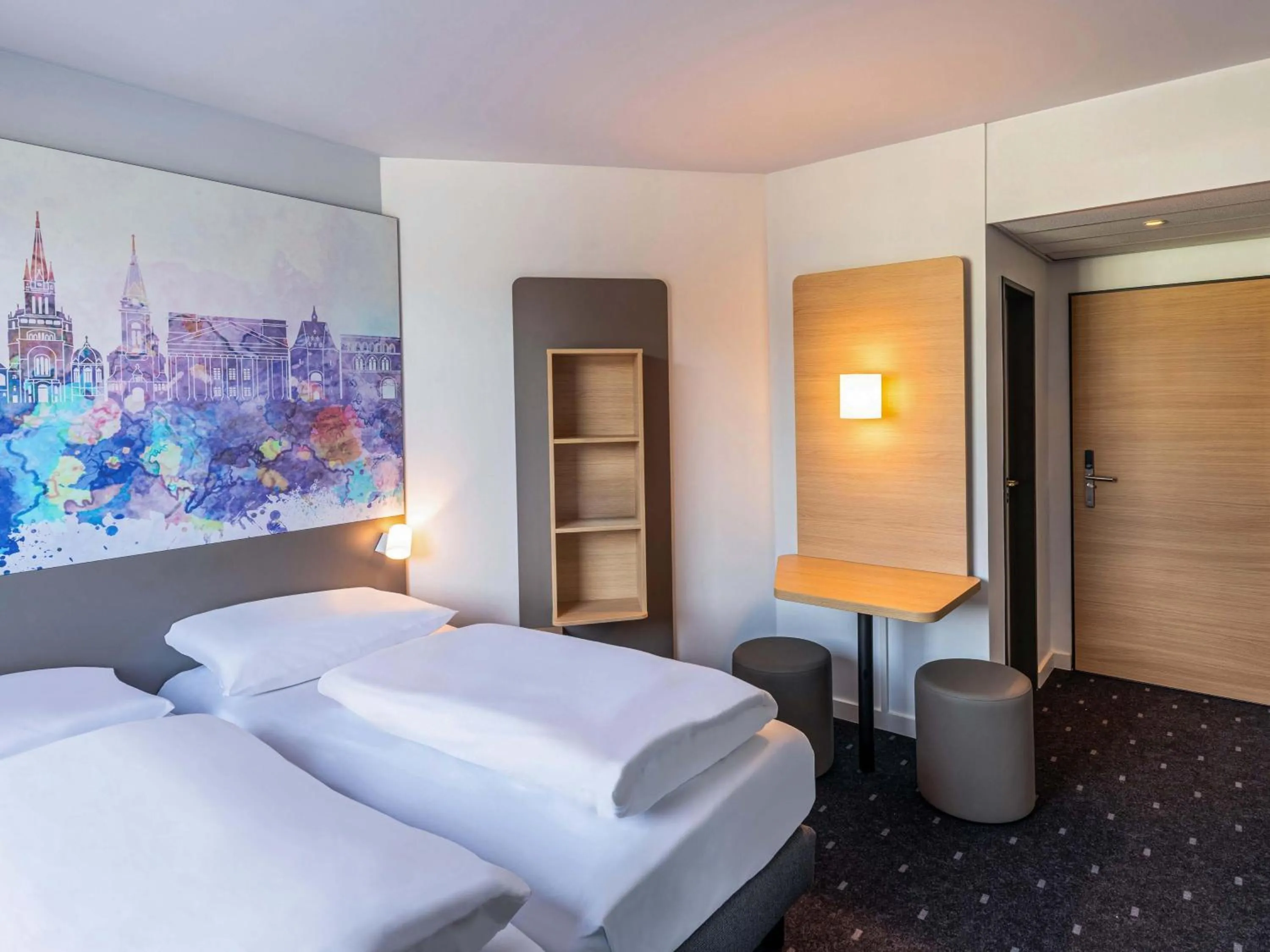 Photo of the whole room, Bed in B&B HOTEL Aachen City-Ost