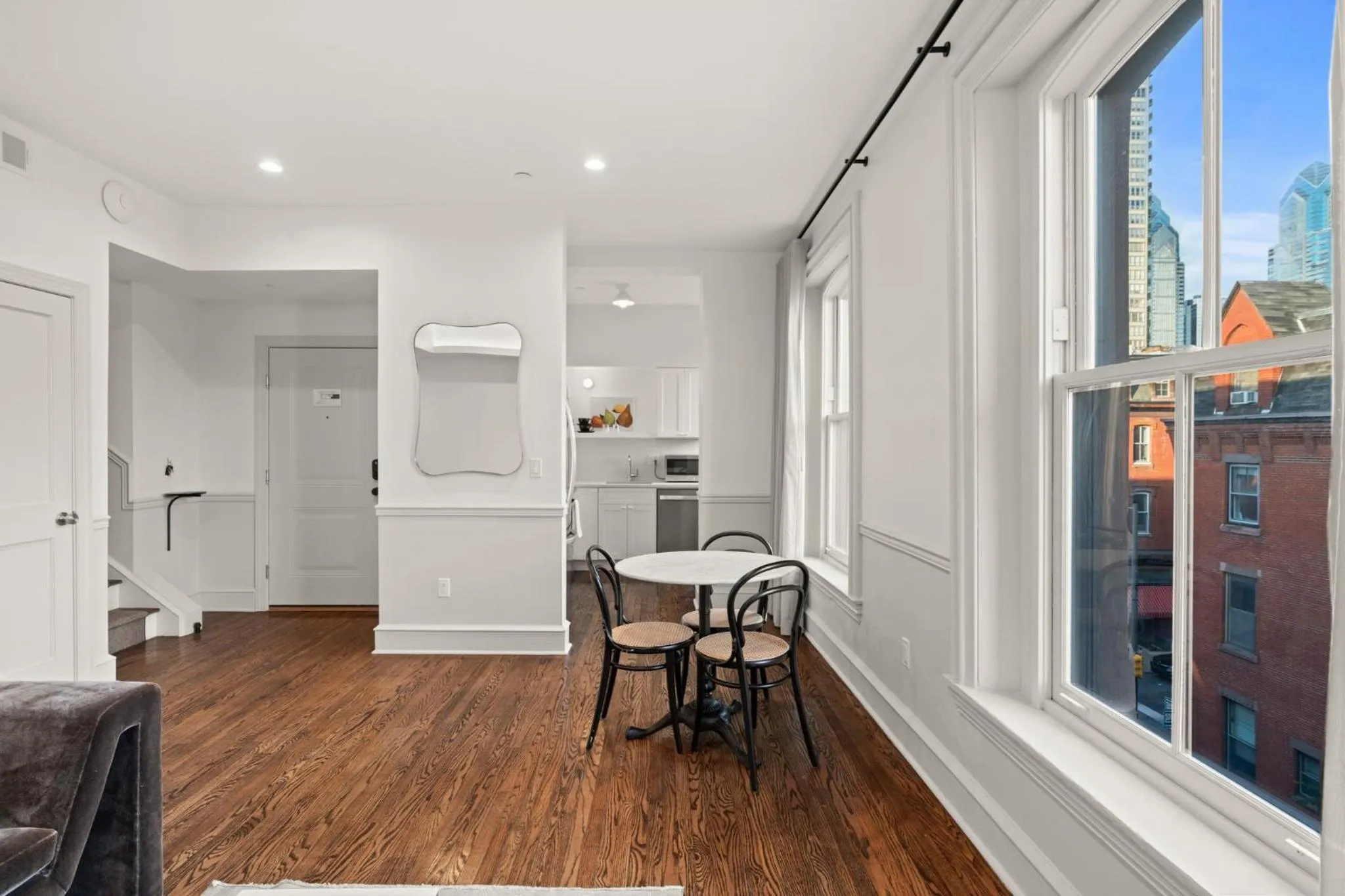 Stay Rafa At 2000 Spruce