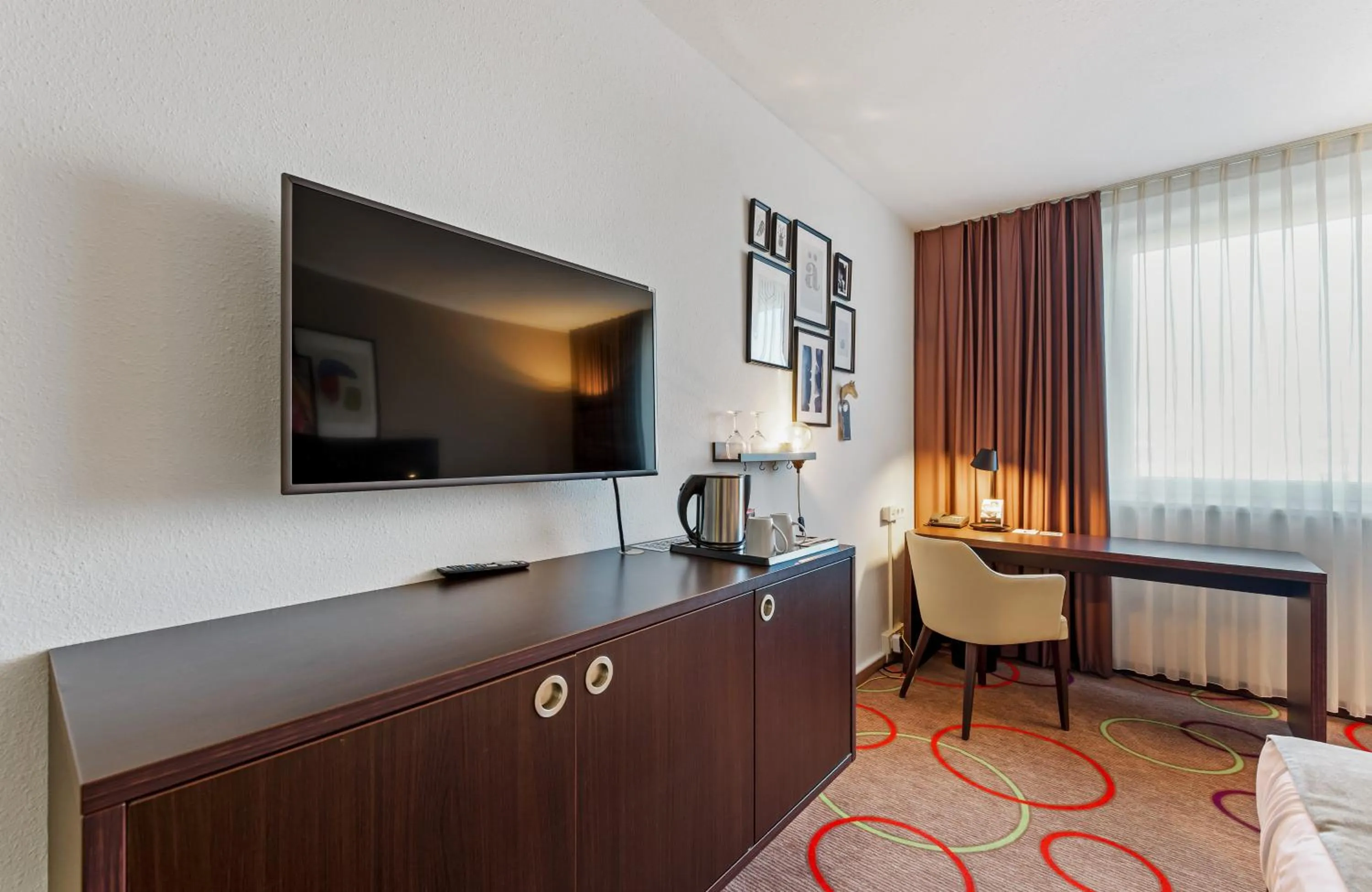 Photo of the whole room in Leonardo Hotel Hannover Medical Park