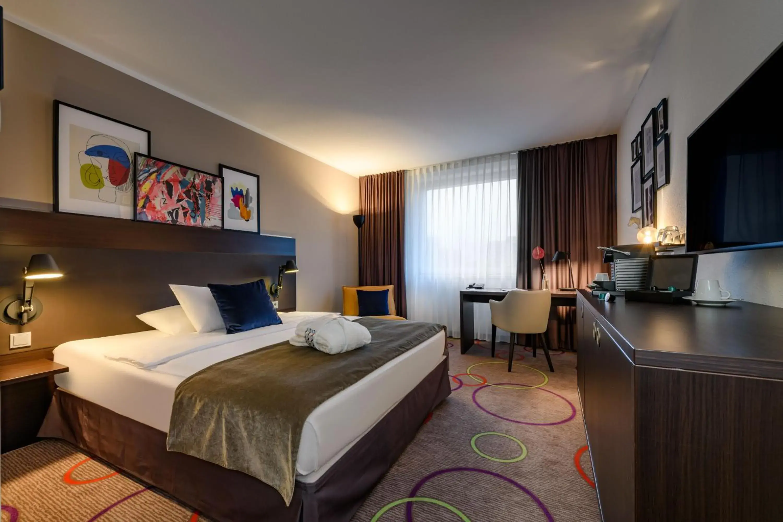 Superior Double Room in Mercure Hotel Hannover Medical Park Superior Double Room in Mercure Hotel Hannover Medical Park