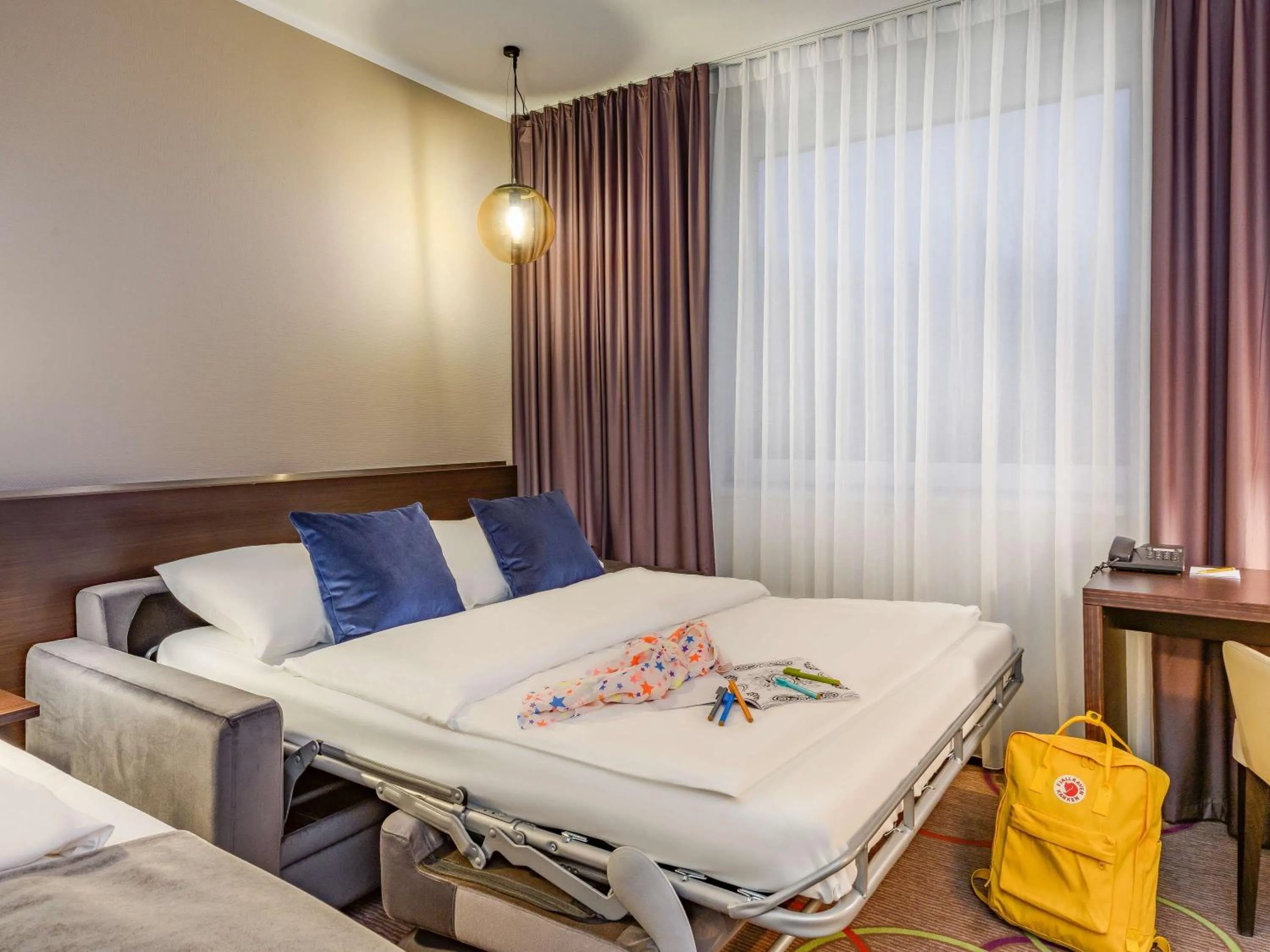 Bedroom, Bed in Mercure Hotel Hannover Medical Park