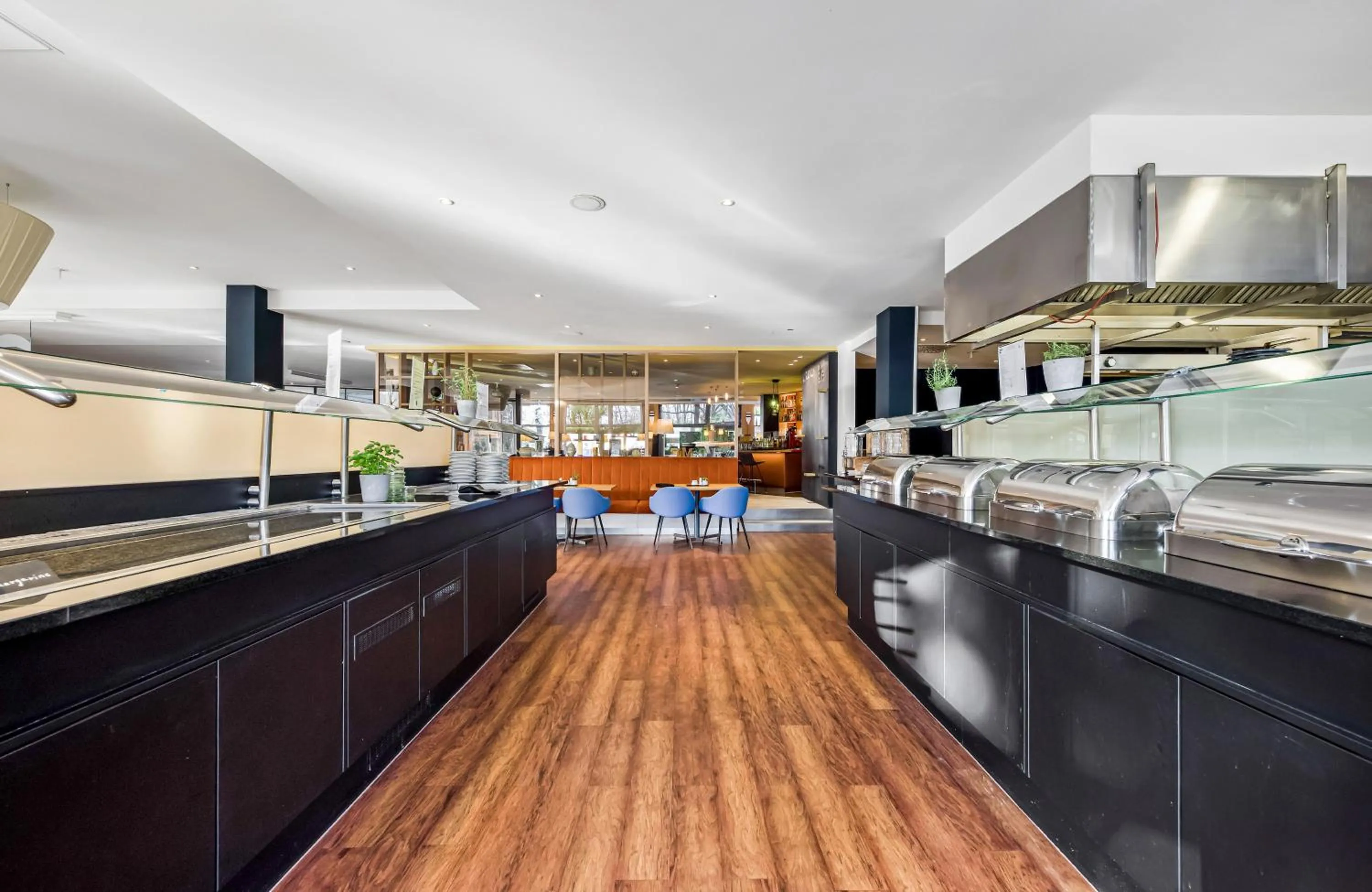 Breakfast in Leonardo Hotel Hannover Medical Park