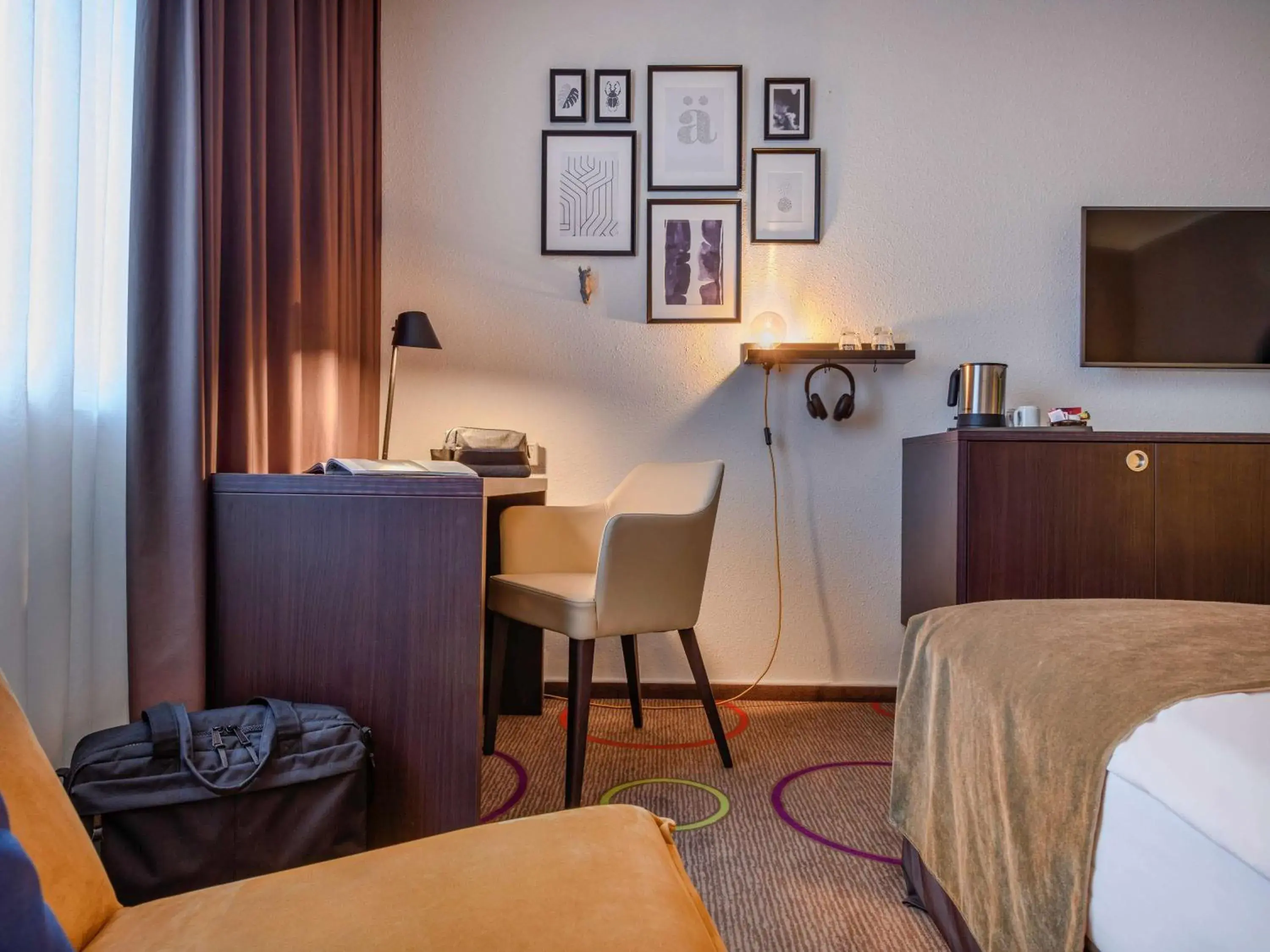 Bedroom, Bed in Mercure Hotel Hannover Medical Park Bedroom, Bed in Mercure Hotel Hannover Medical Park