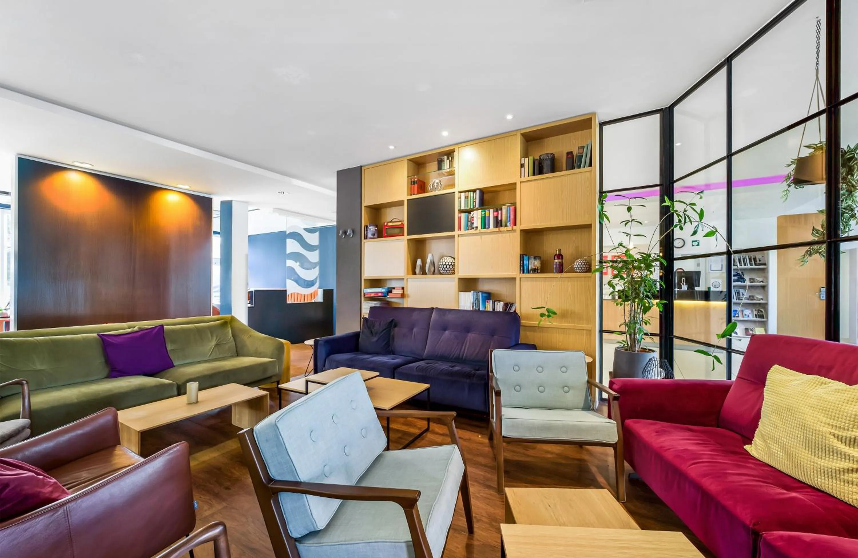 Lounge or bar in Leonardo Hotel Hannover Medical Park