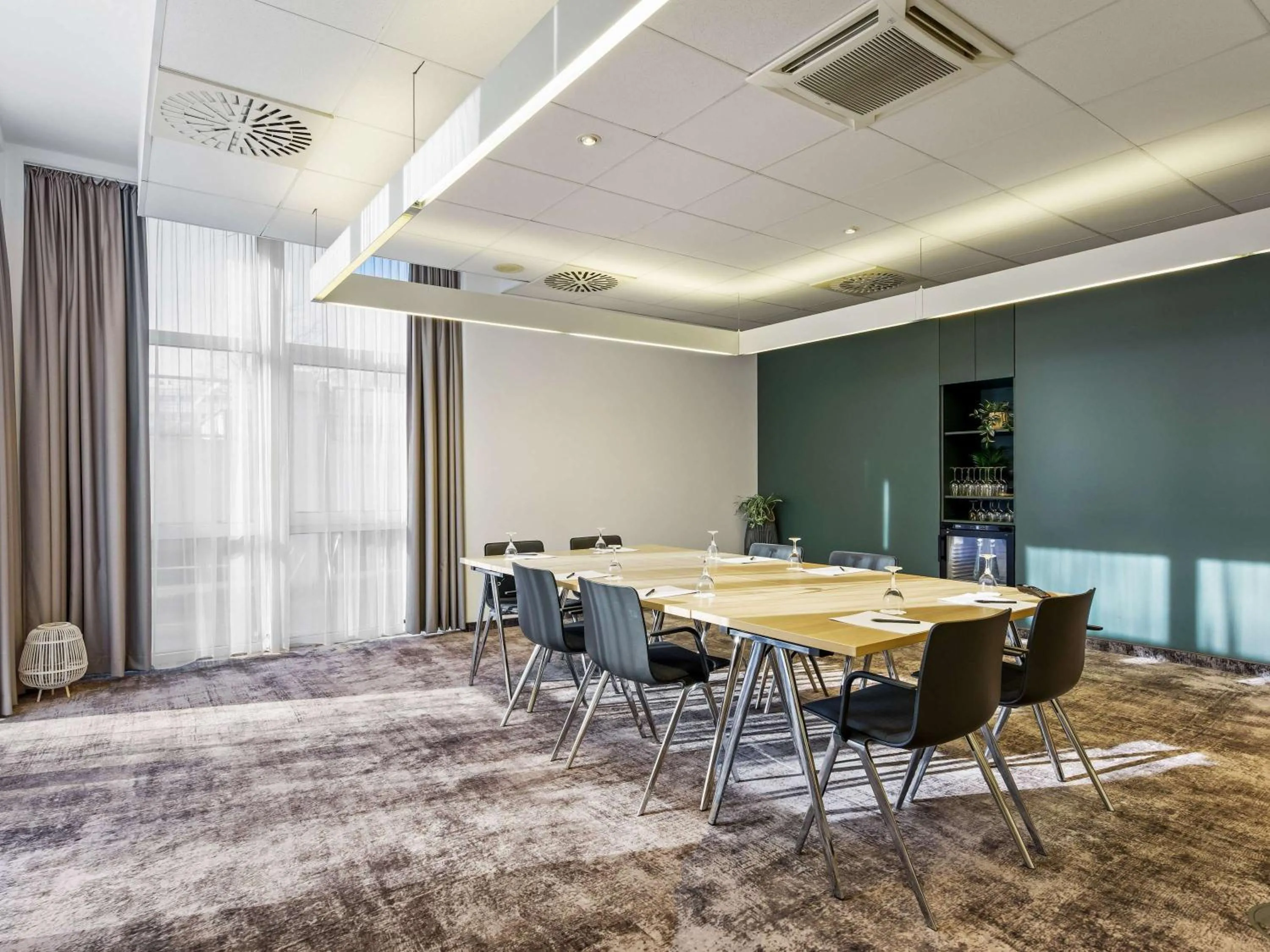 Meeting/conference room in Mercure Hotel Hannover Medical Park