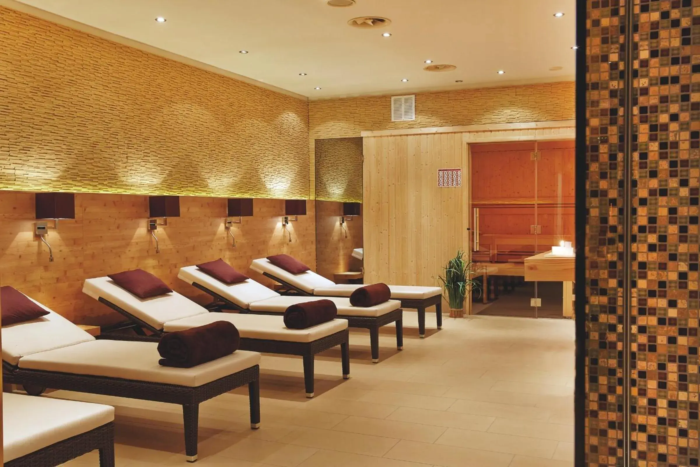 H+ Hotel Hannover H+ Hotel Hannover