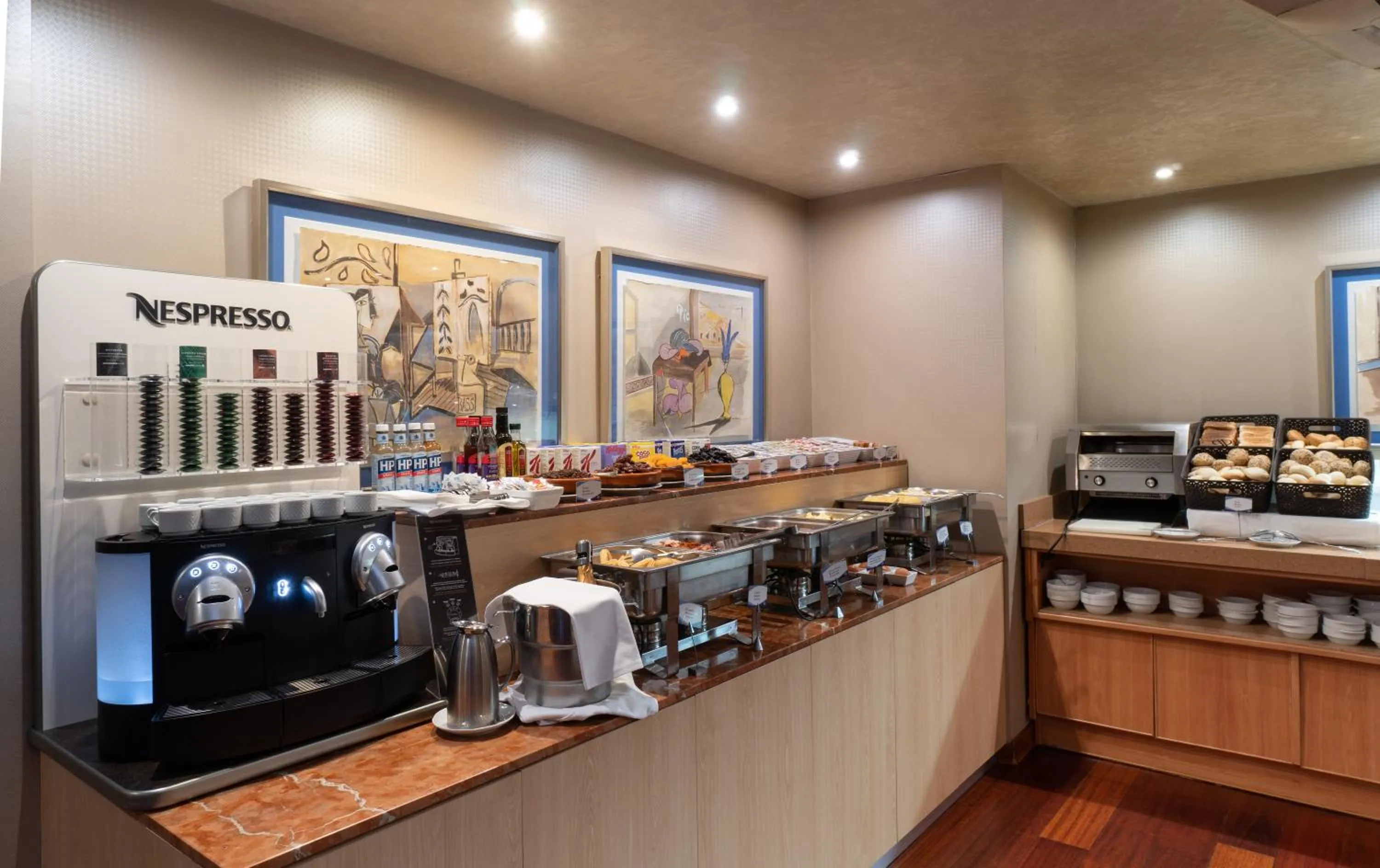 Restaurant/places to eat in Hotel MS Maestranza Málaga Centro