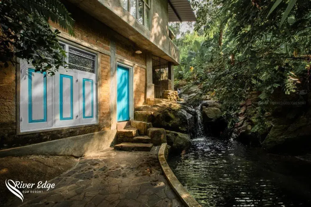 River Edge Eco Resort River Edge Eco Resort
