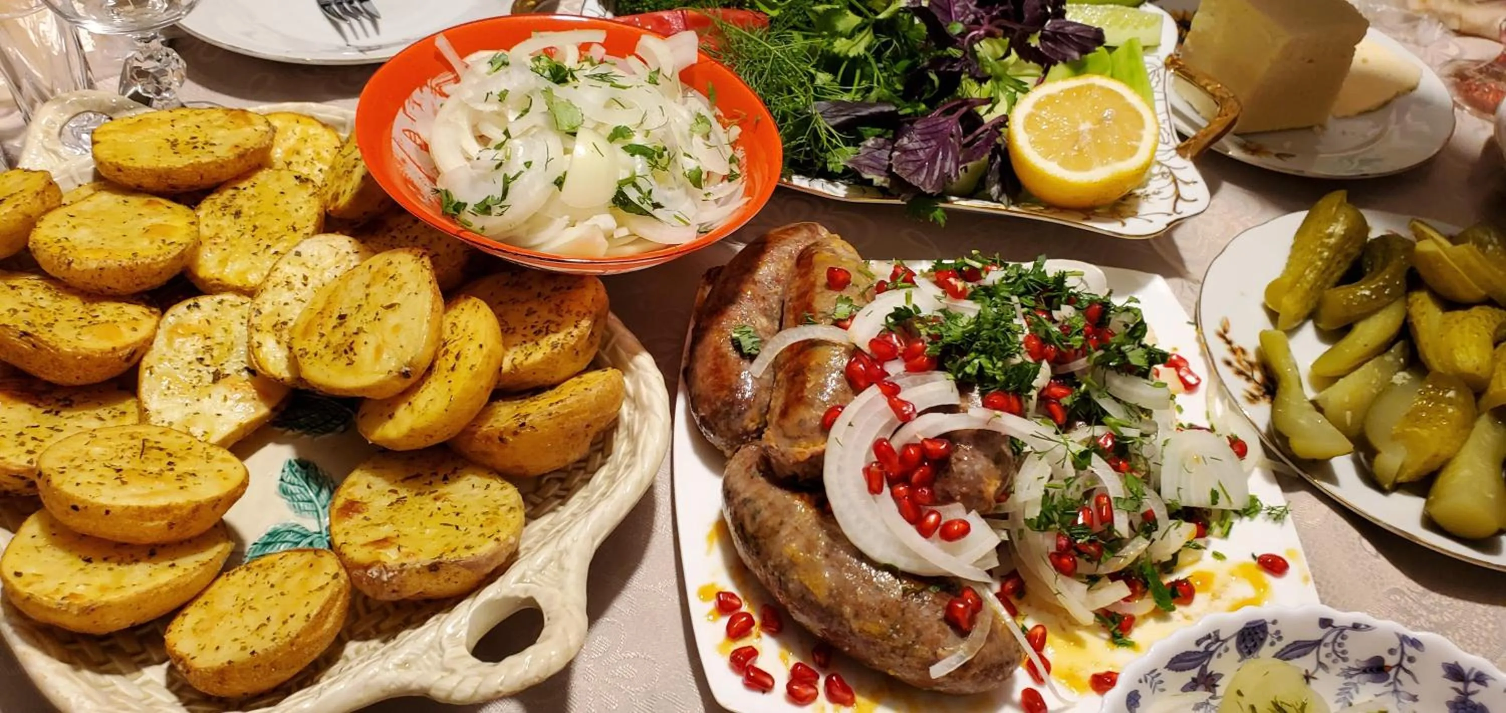 Food and drinks in La Casa EmilioAngi