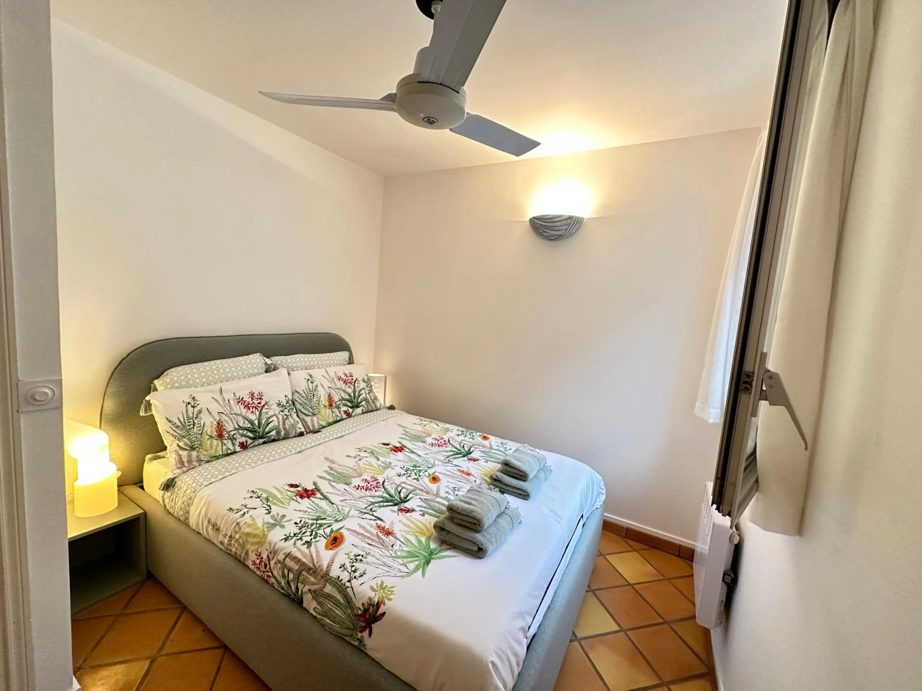 Photo of the whole room, Bed in GOLFE BLEU - Havre de paix en bord de plage