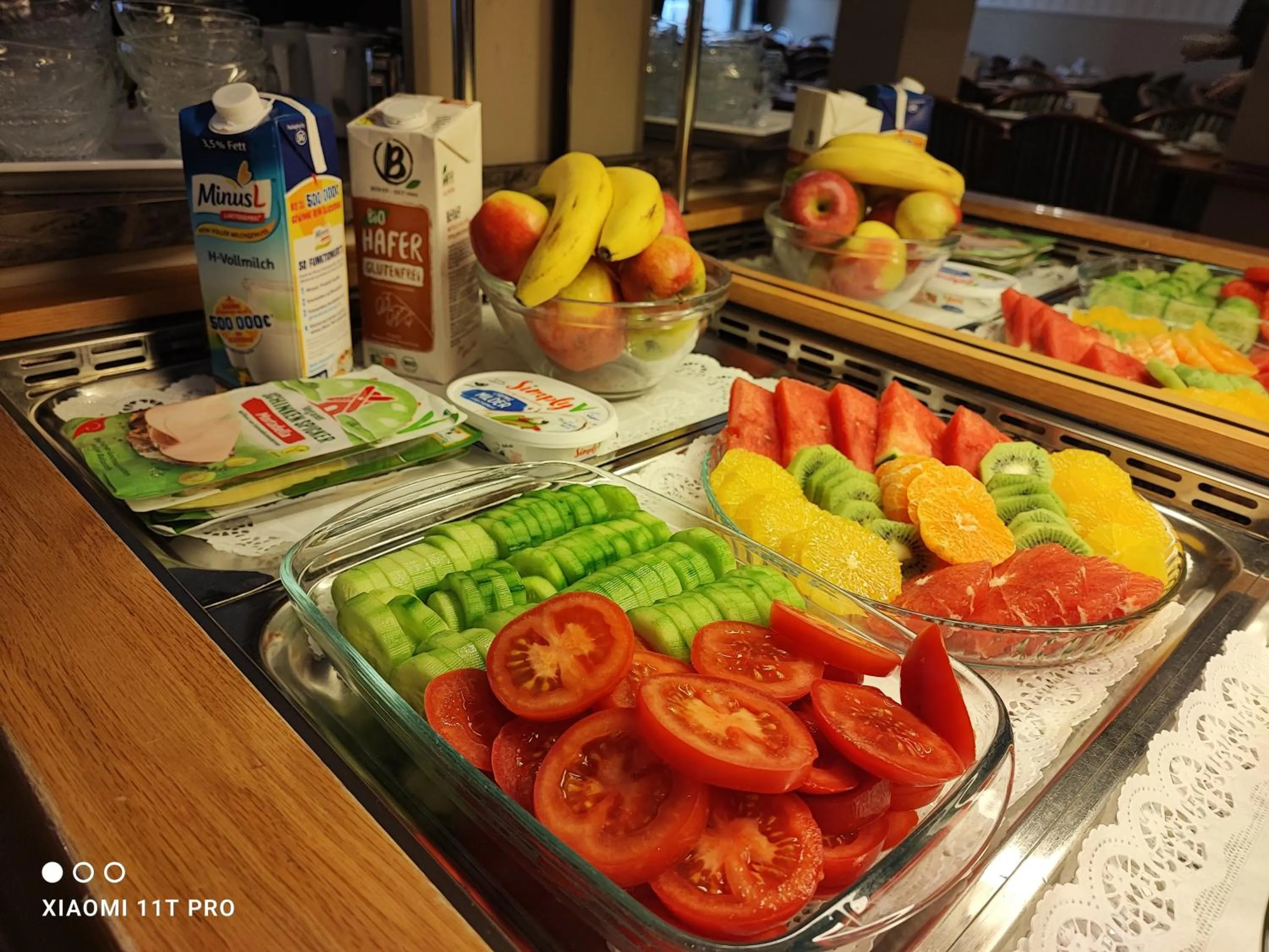 Buffet breakfast in Hotel Königshof