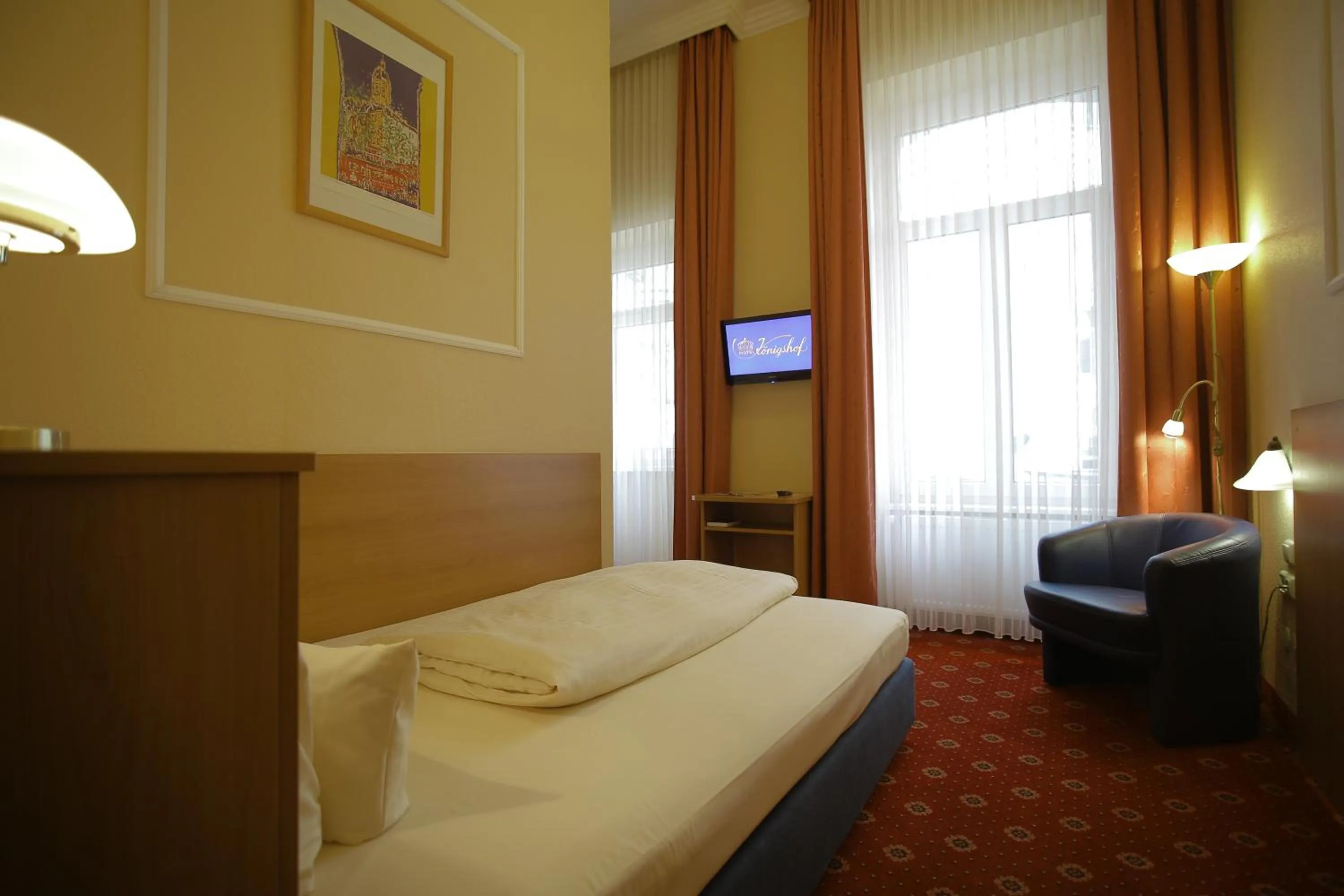 Bed in Hotel Königshof