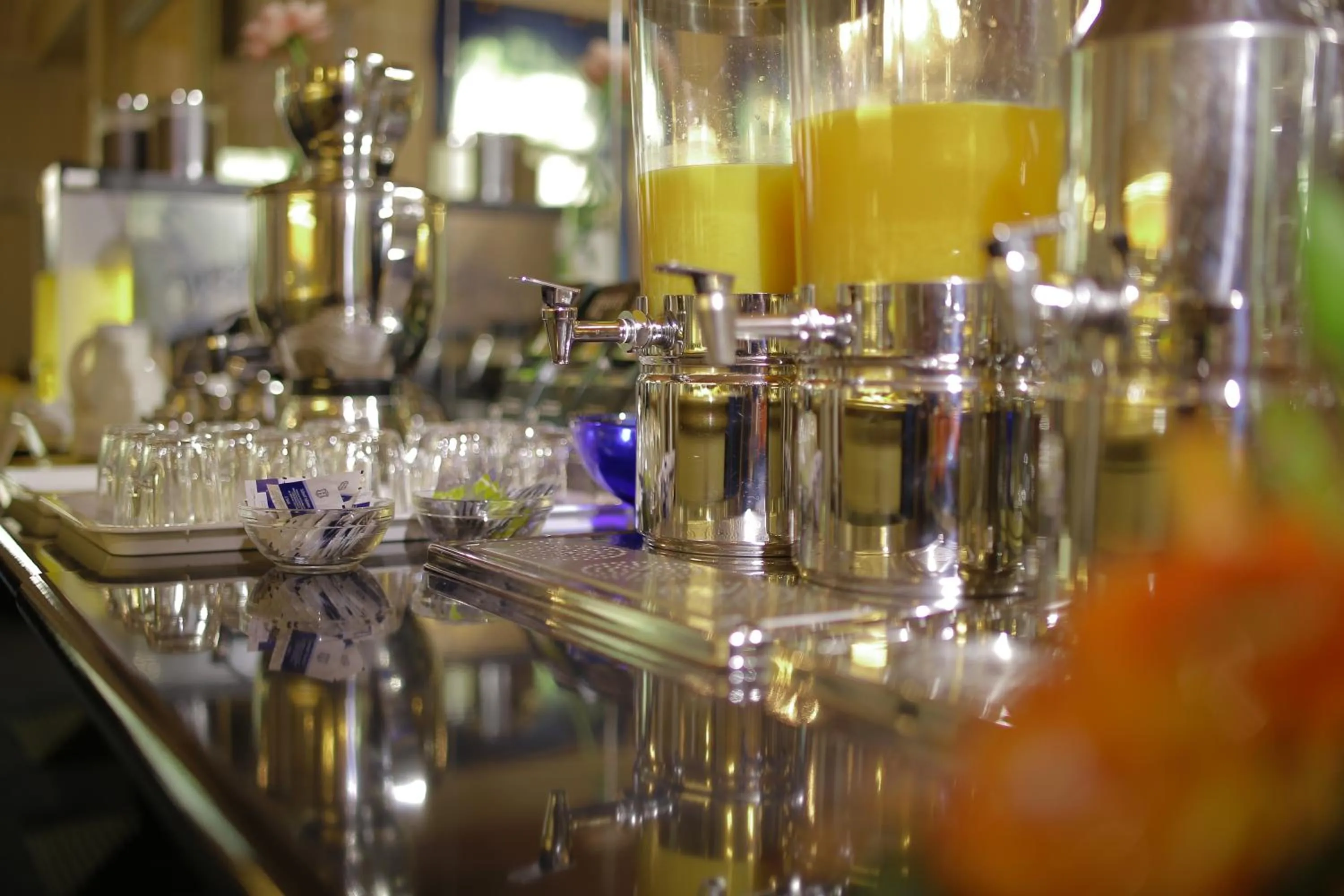 Restaurant/places to eat in Hotel Königshof