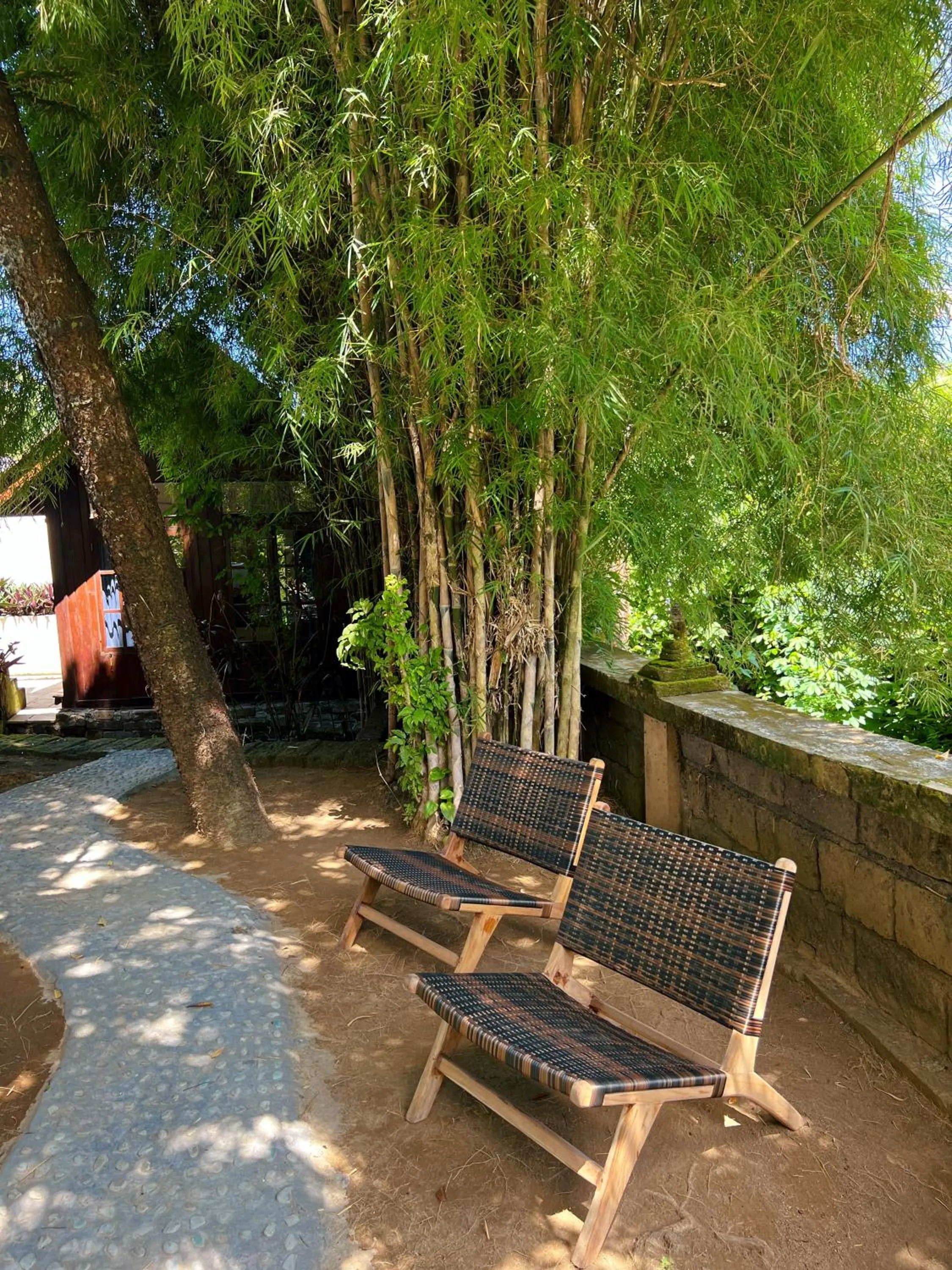 Day in Villa Neshama