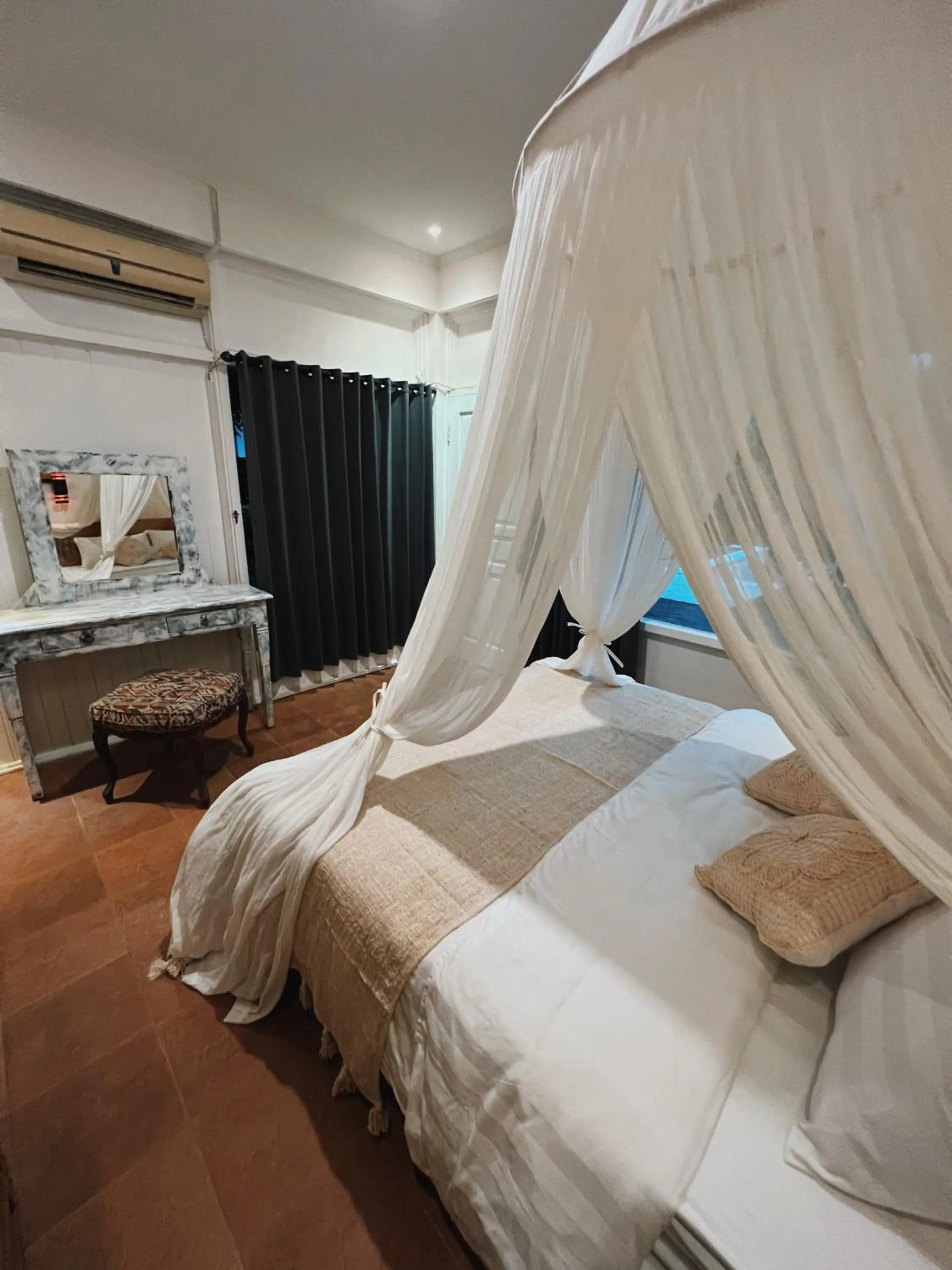 Bed in Villa Neshama