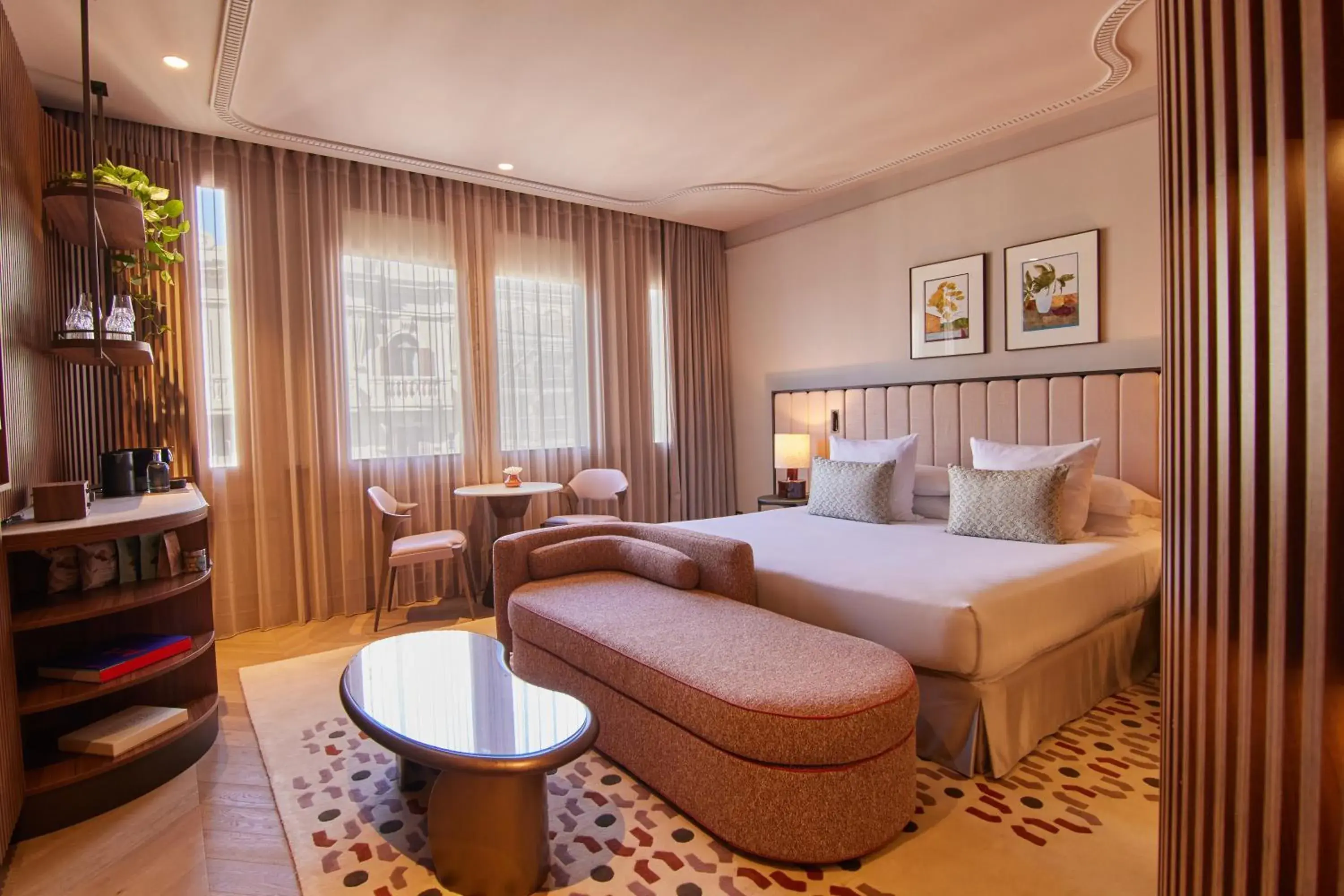 Junior Suite in Grand Hotel Central, Small Luxury Hotels Junior Suite in Grand Hotel Central, Small Luxury Hotels