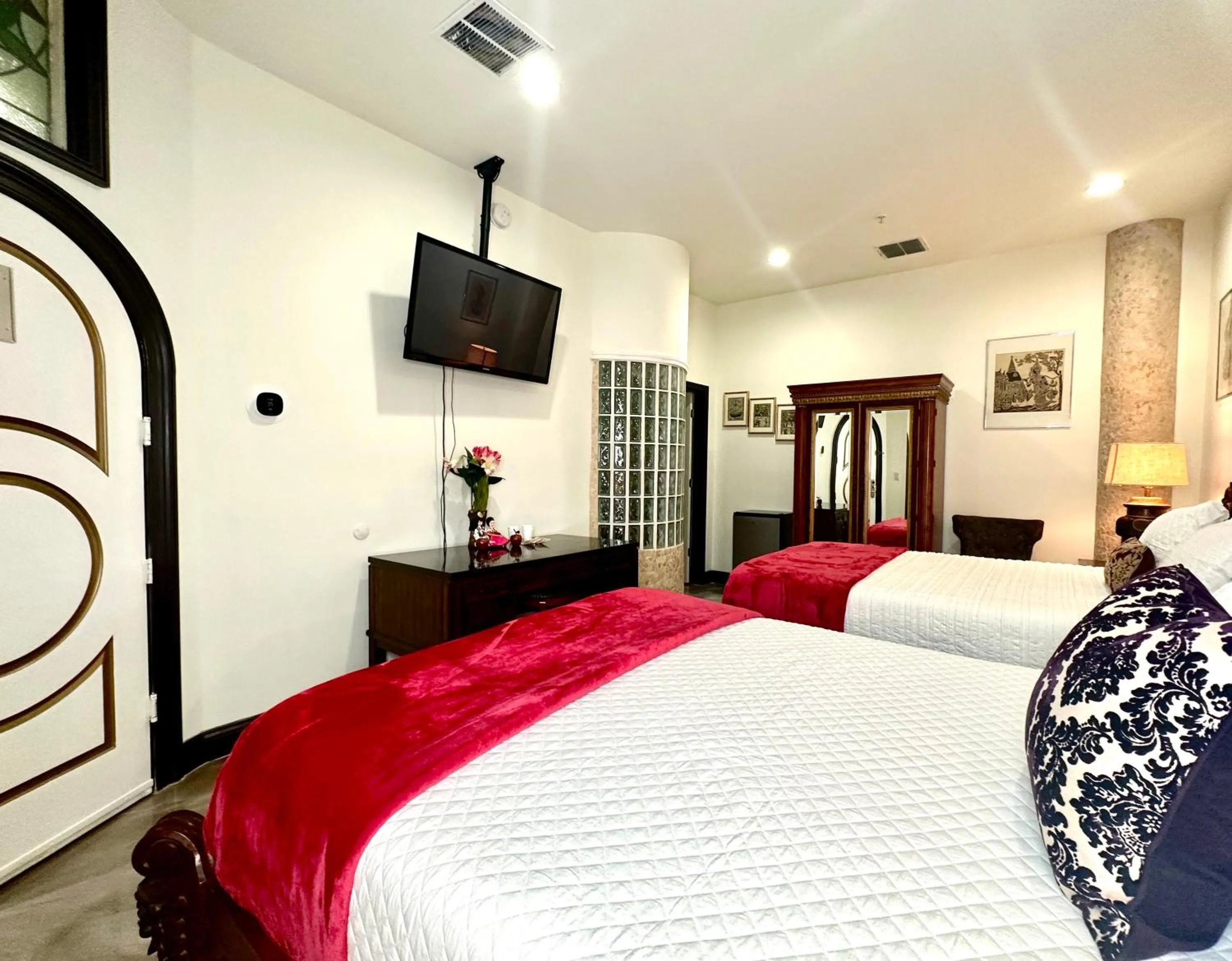 Bed in Bliss By The Sea