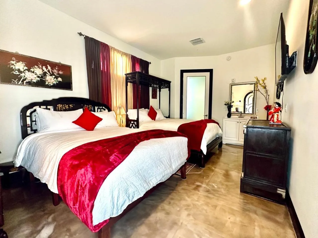 Bed in Bliss By The Sea