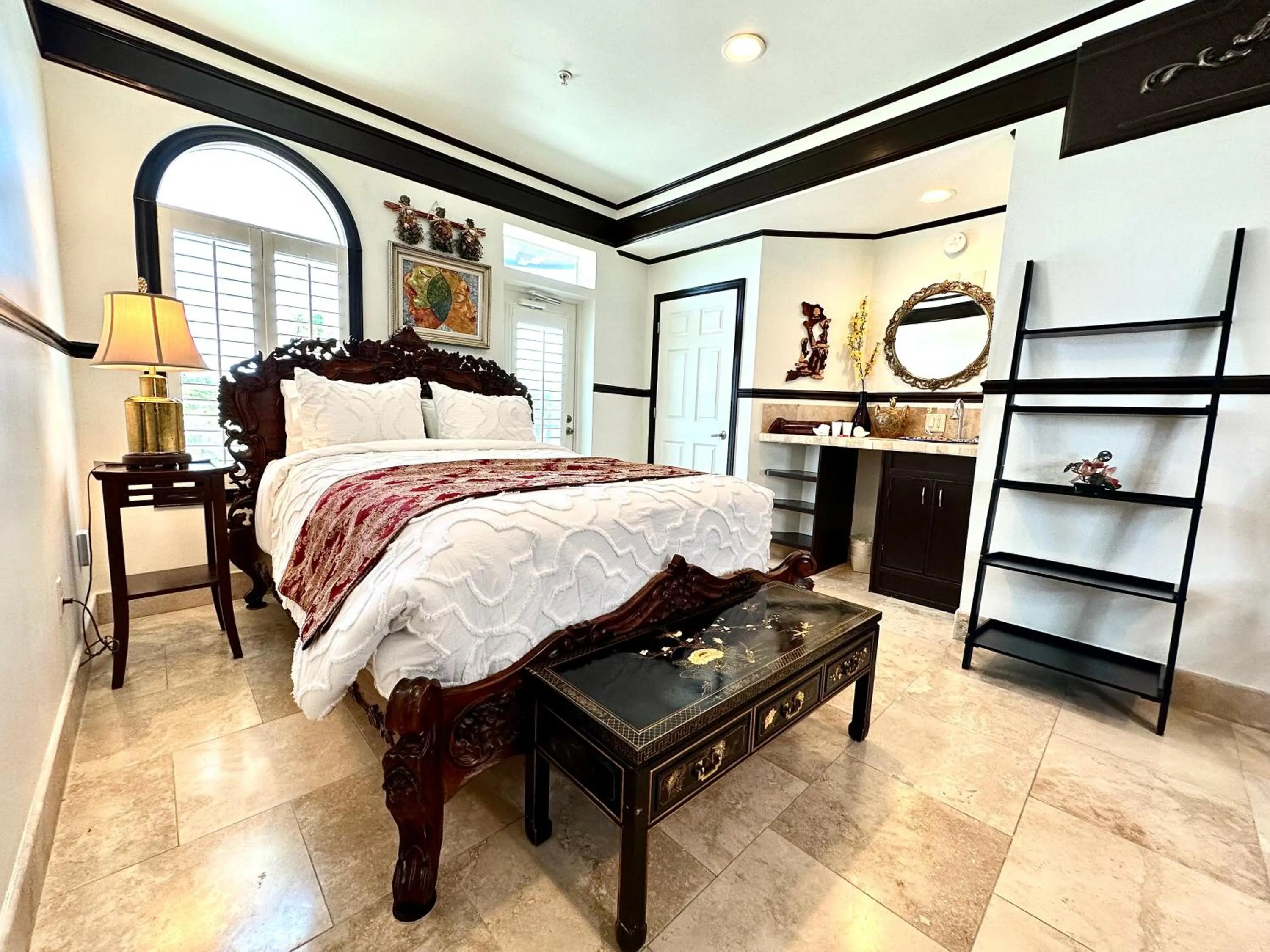 Bed in Bliss By The Sea