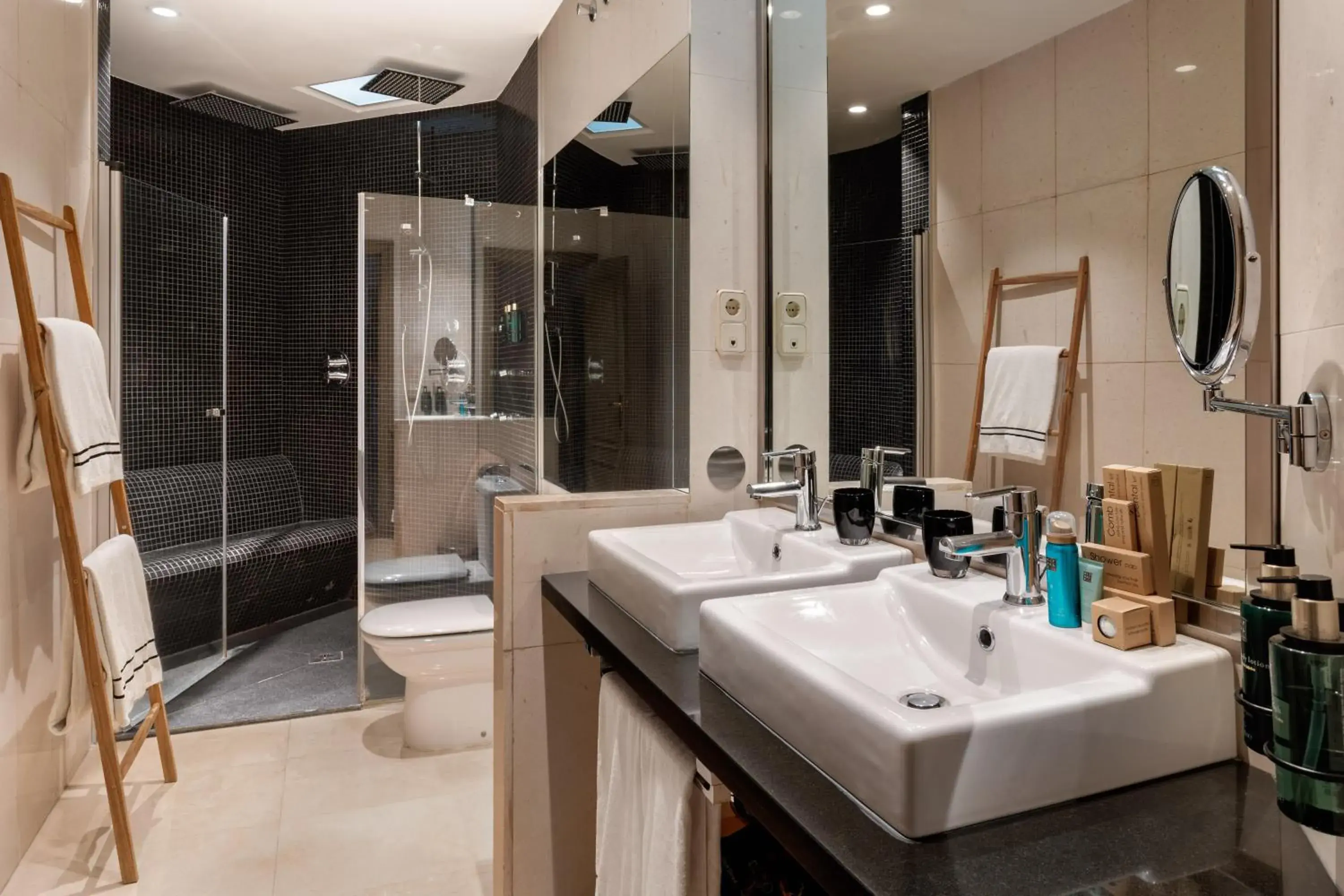 Bathroom in Melia Maria Pita Bathroom in Melia Maria Pita