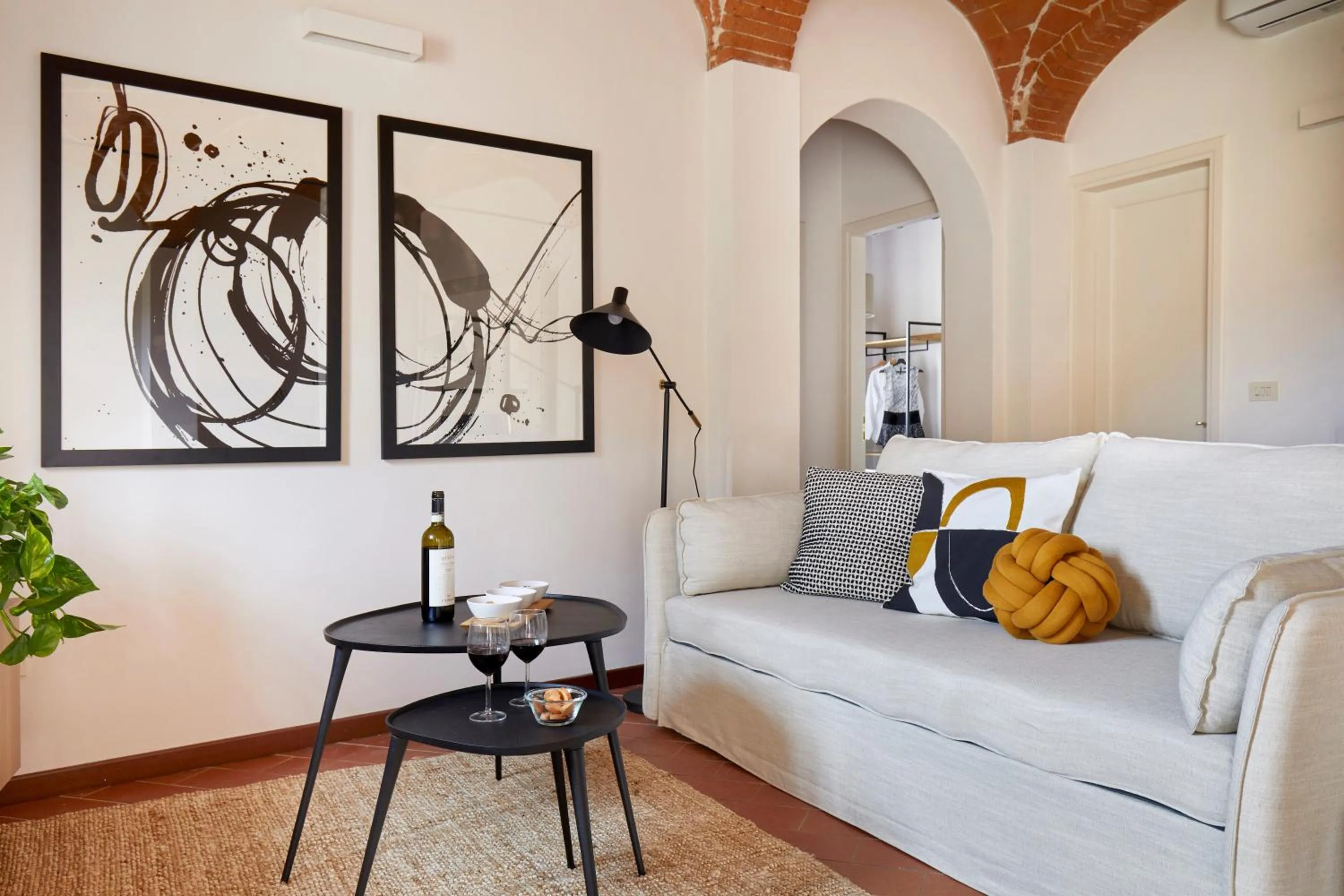 Living room, Bed in Agriturismo Borgo Scaffaia