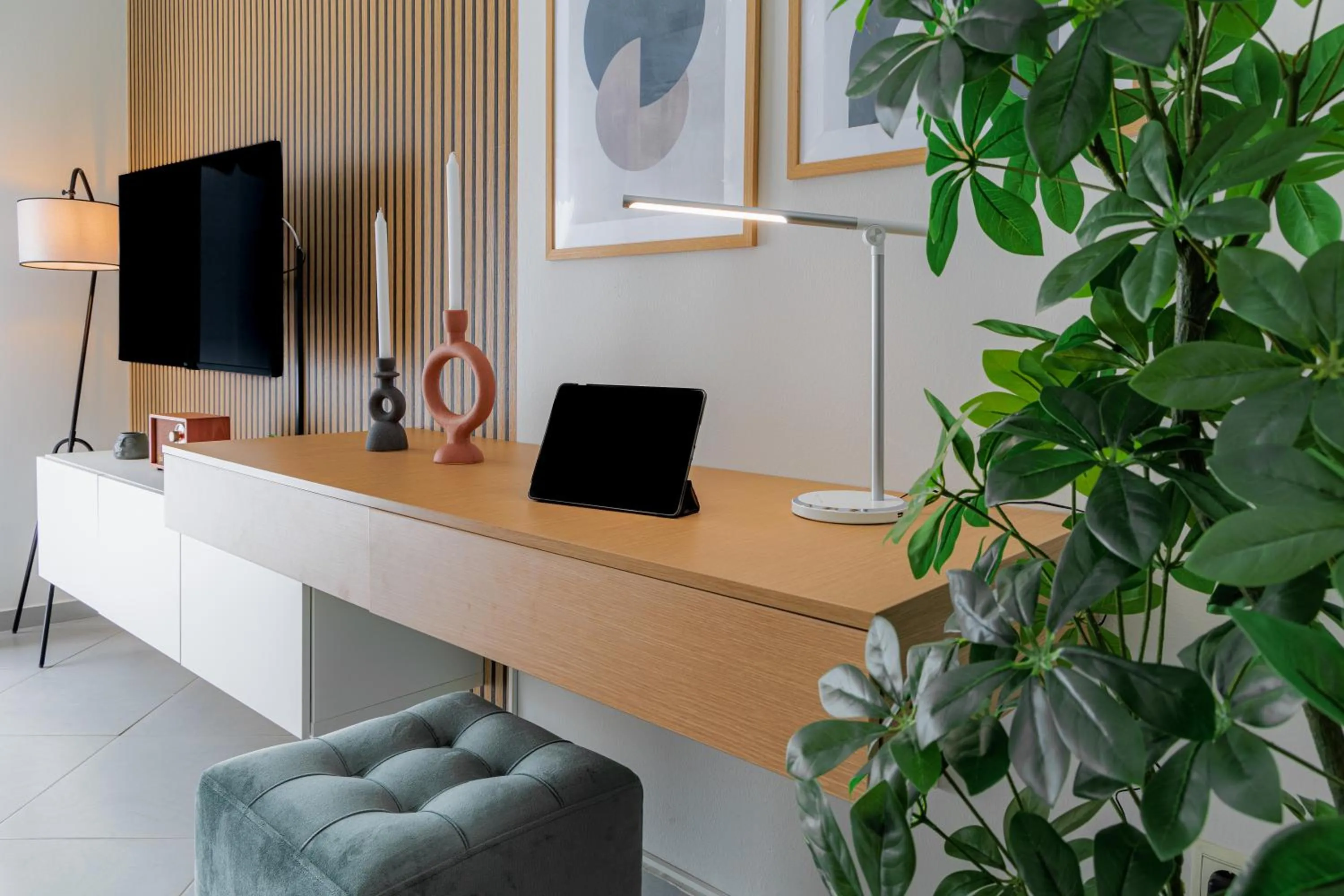 TV and multimedia in Sunny & Modern apt for 3 persons