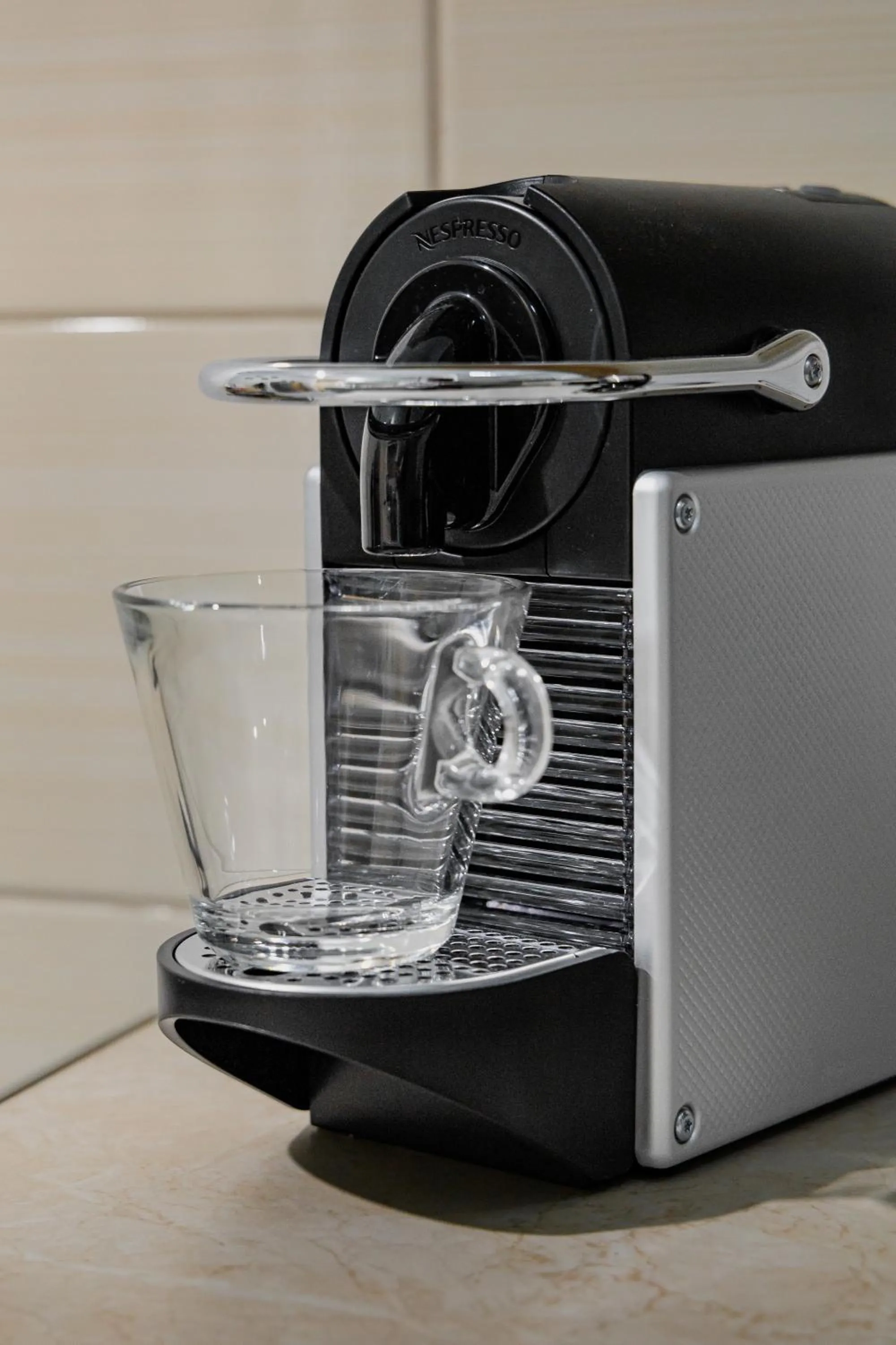 Coffee/tea facilities in Sunny & Modern apt for 3 persons