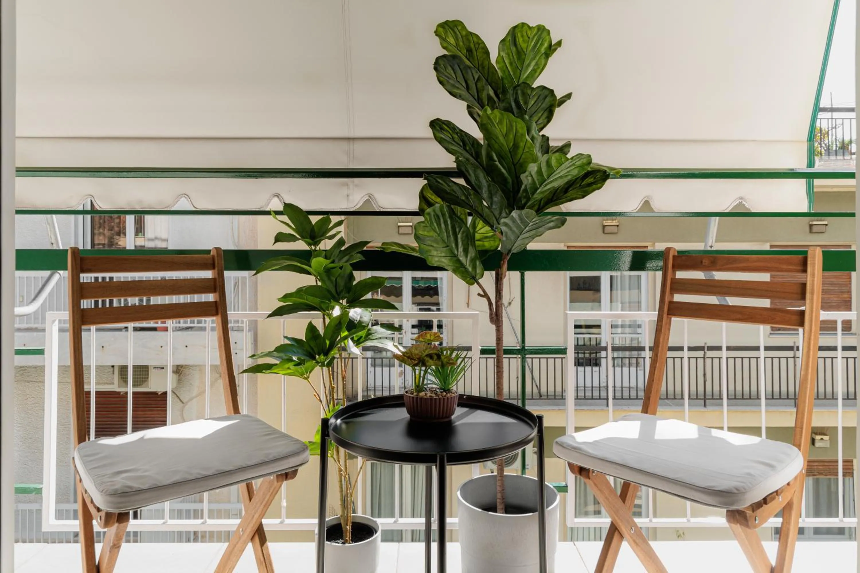 Balcony/Terrace in Sunny & Modern apt for 3 persons